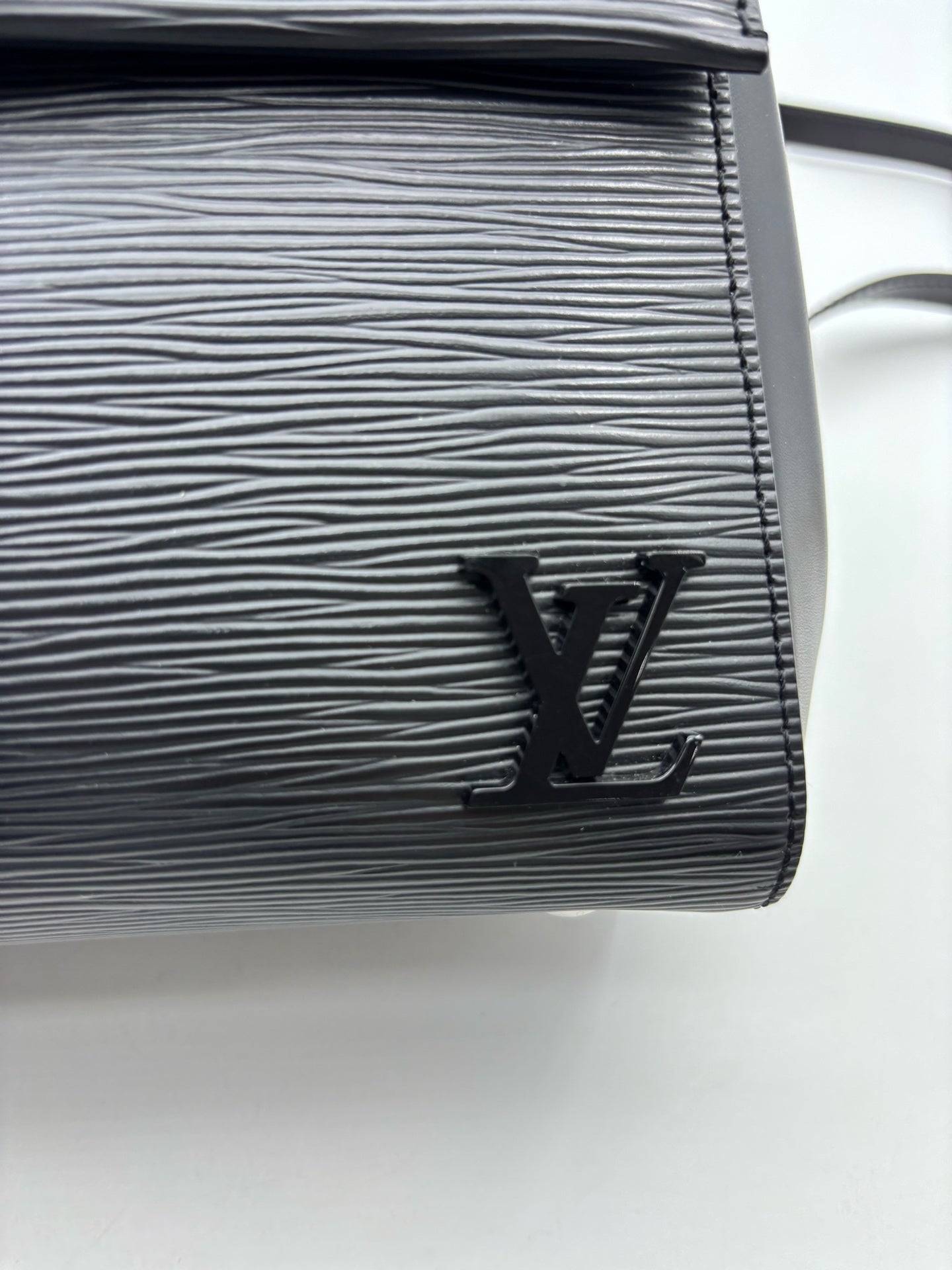 Louis Vuitton - ClunyBB - Leather - Black - (small)