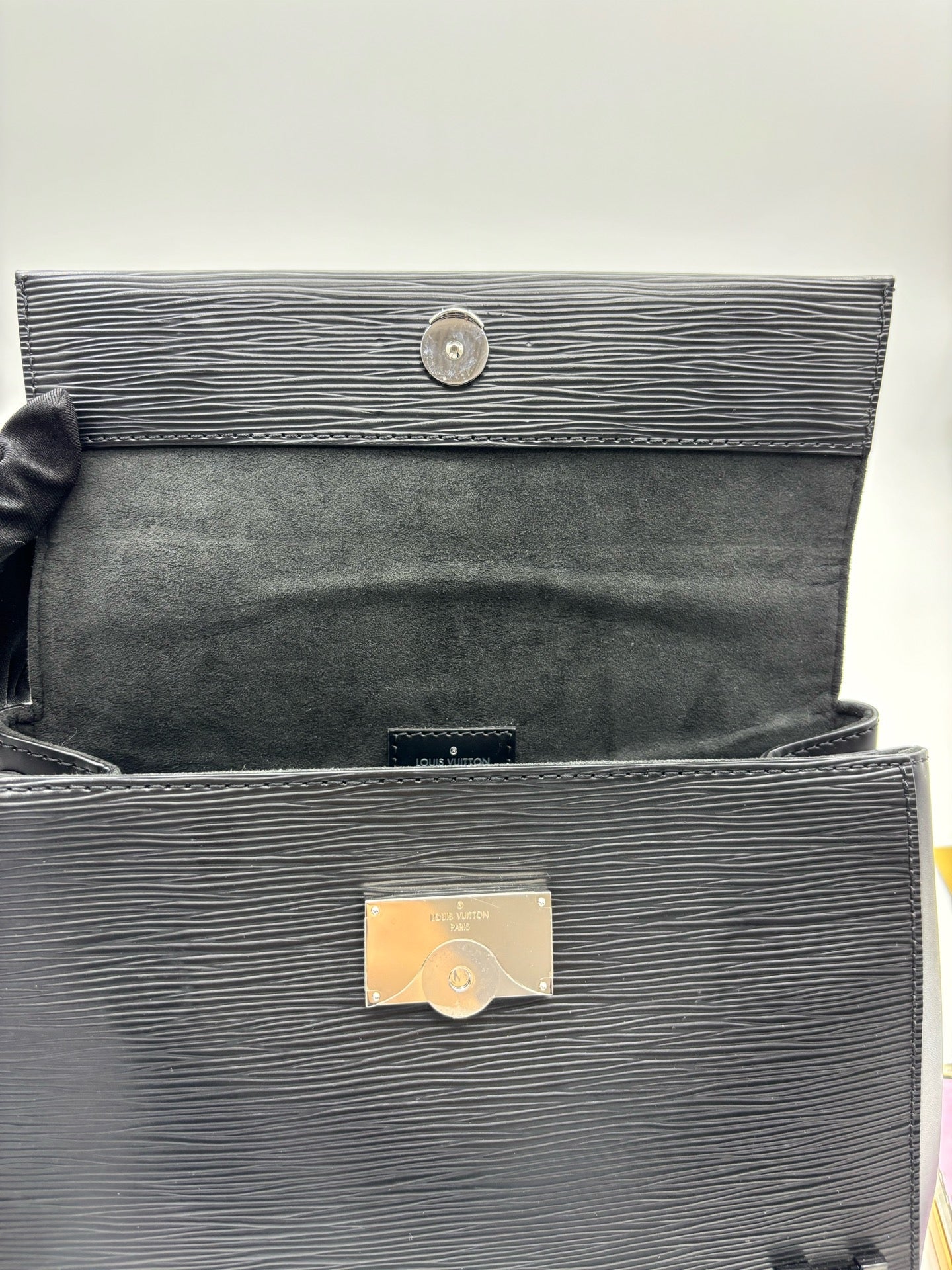 Louis Vuitton - ClunyBB - Leather - Black - (small)