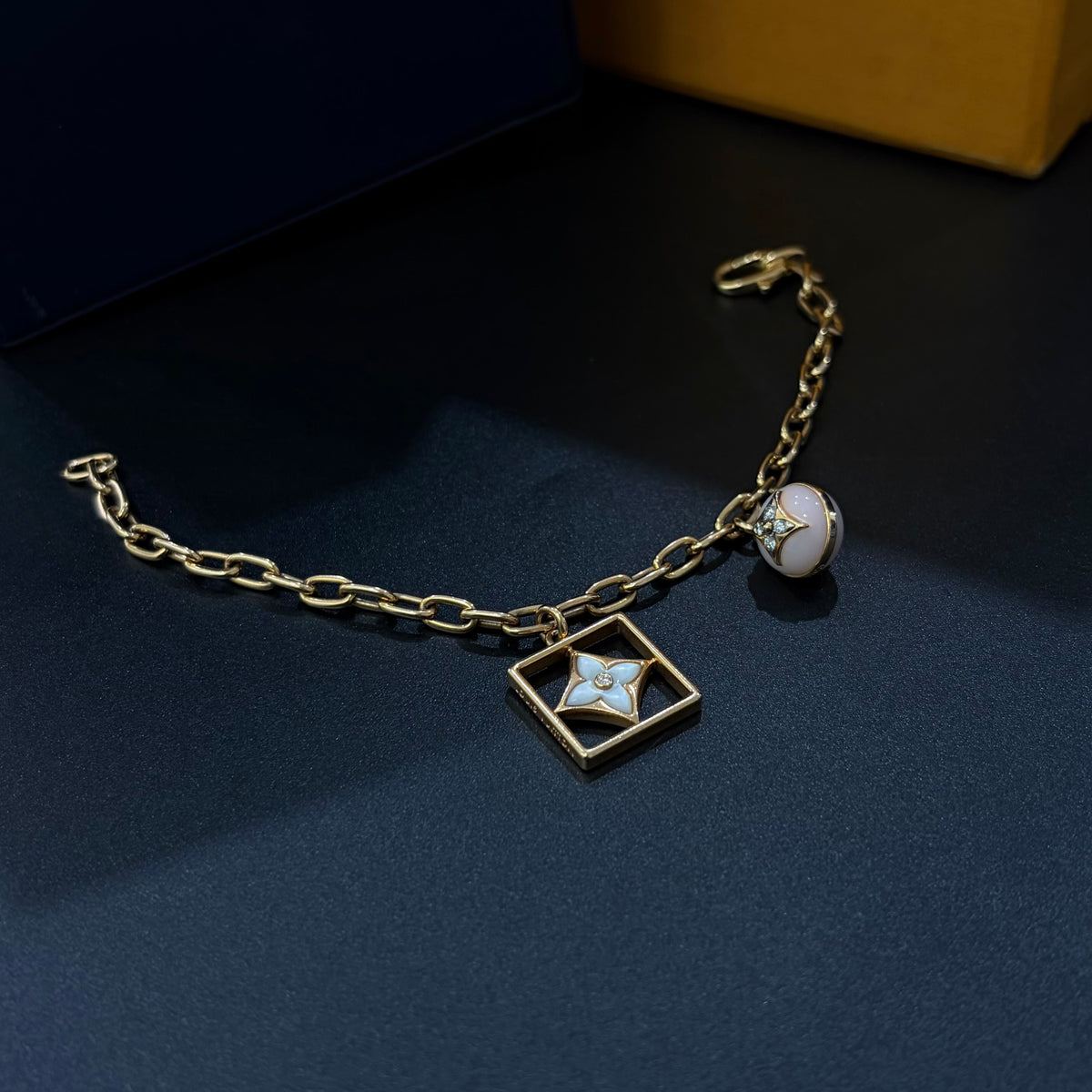 Louis Vuitton - Color Blossom - Pink gold - Gold
