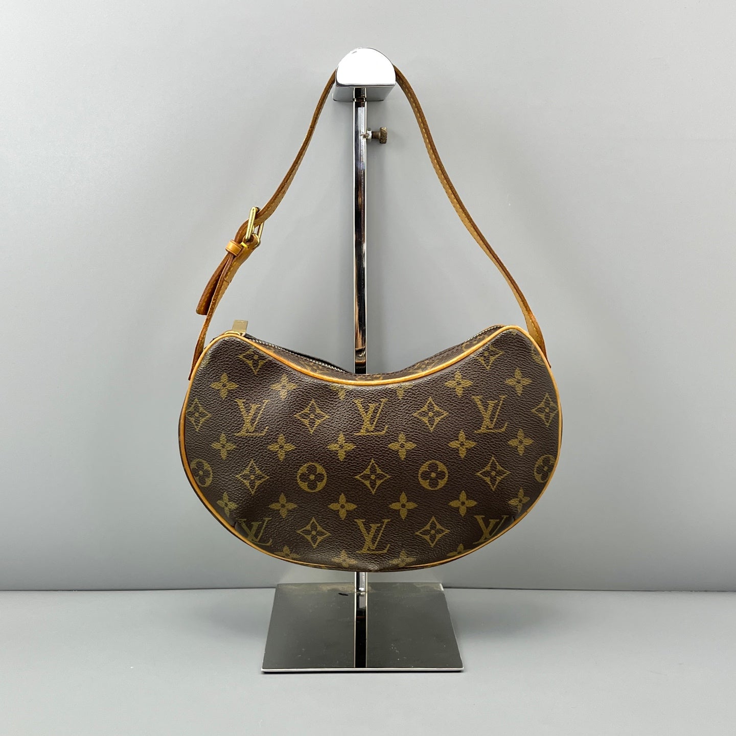 Louis Vuitton - Croissant - Leather - Brown - (small)