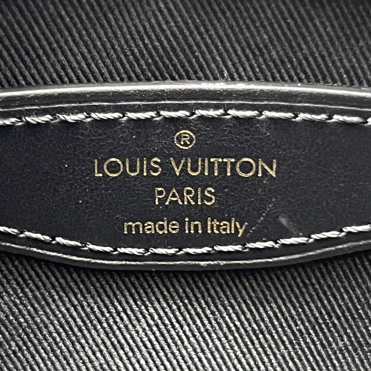 Louis Vuitton - Croissant Style Shoulder Bag - Monogram coated canvas with leather trim - Brown and Black - (Small)