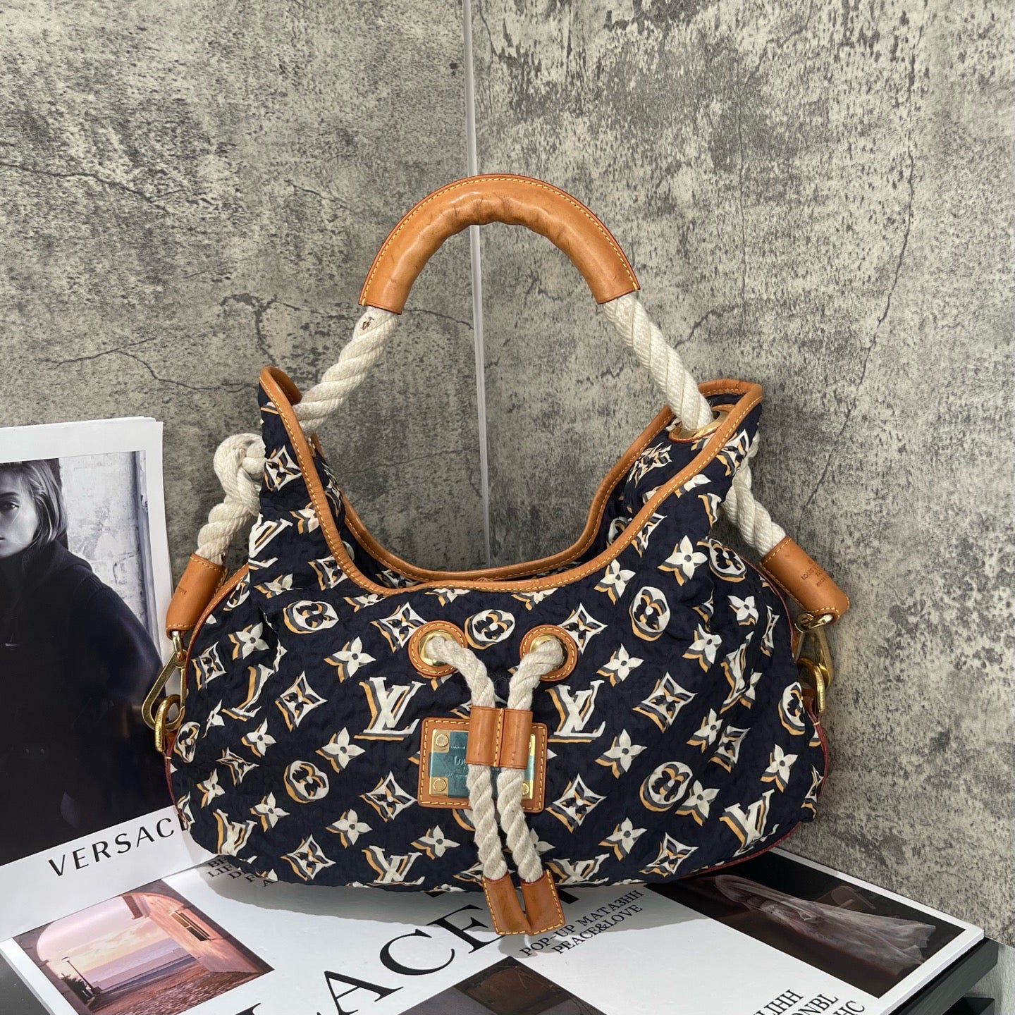 Louis Vuitton - Cruise Knot Hobo Phantom Monogram - Quilted synthetic textile with Monogram pattern, natural cowhide leather (Vachetta) trim, and cotton rope handles - Navy with Multicolour Monogram - (medium)