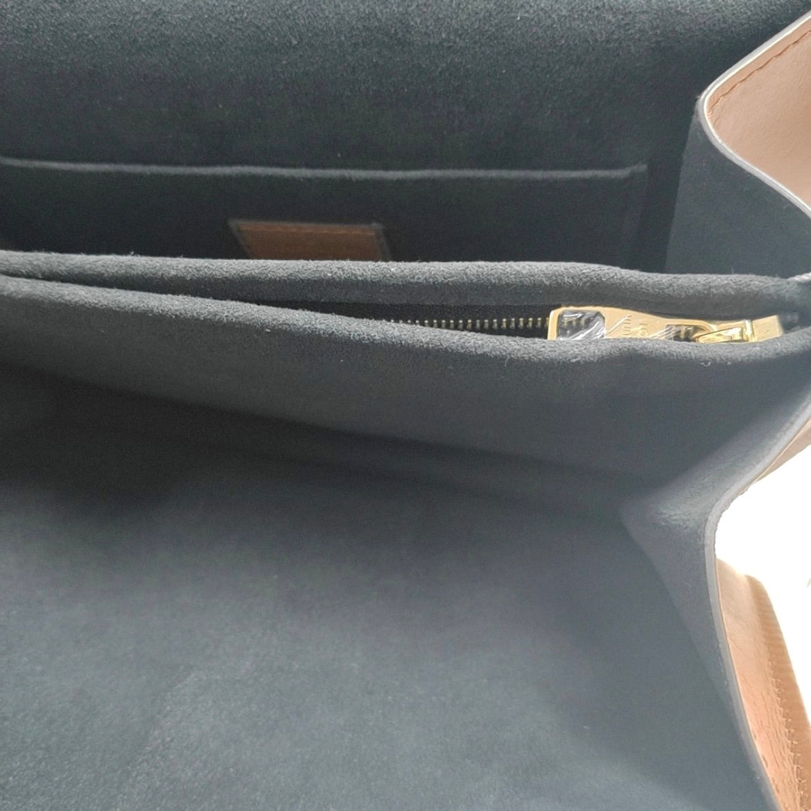 Louis Vuitton - Daphne - Leather - Brown - (Medium)