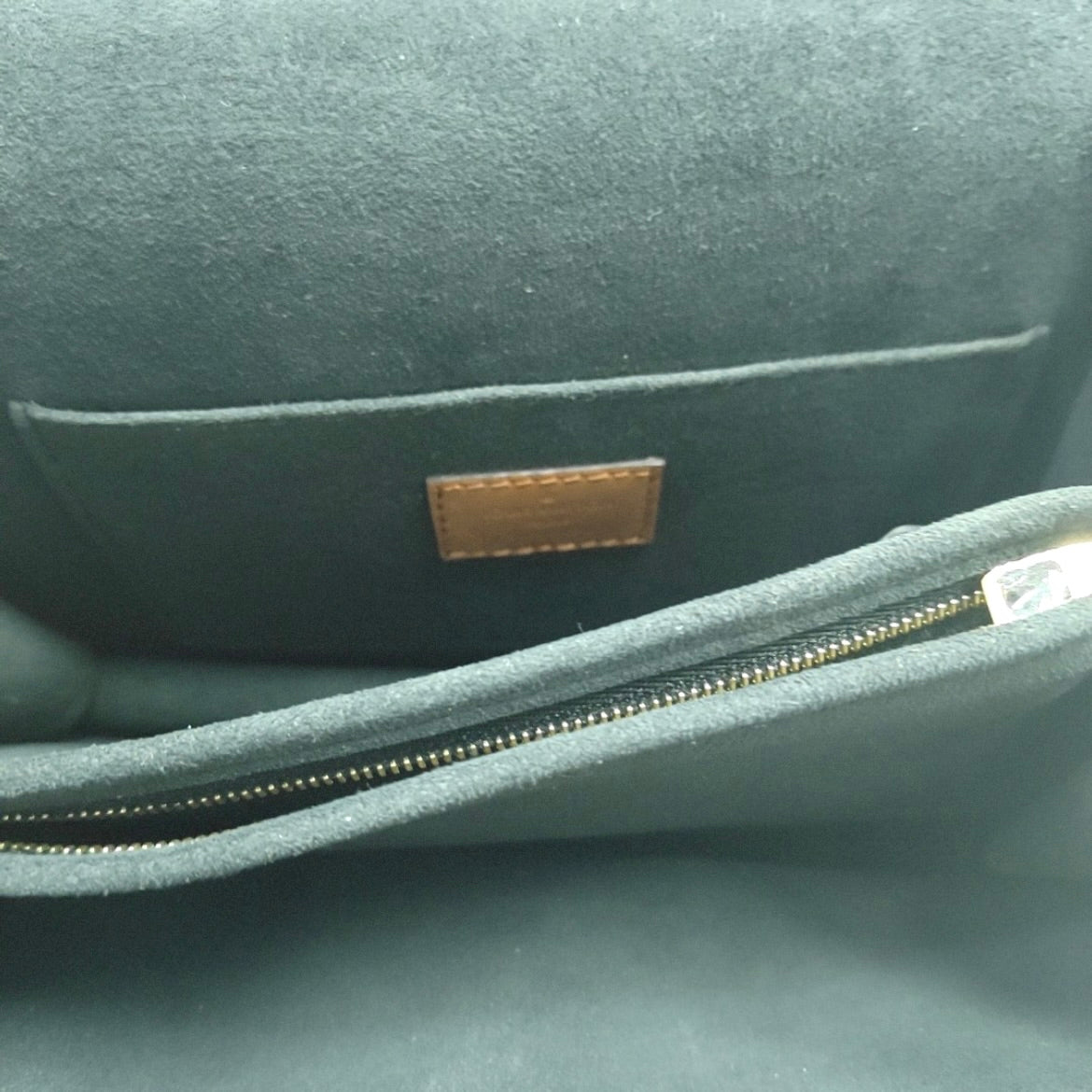 Louis Vuitton - Daphne - Leather - Brown - (Medium)