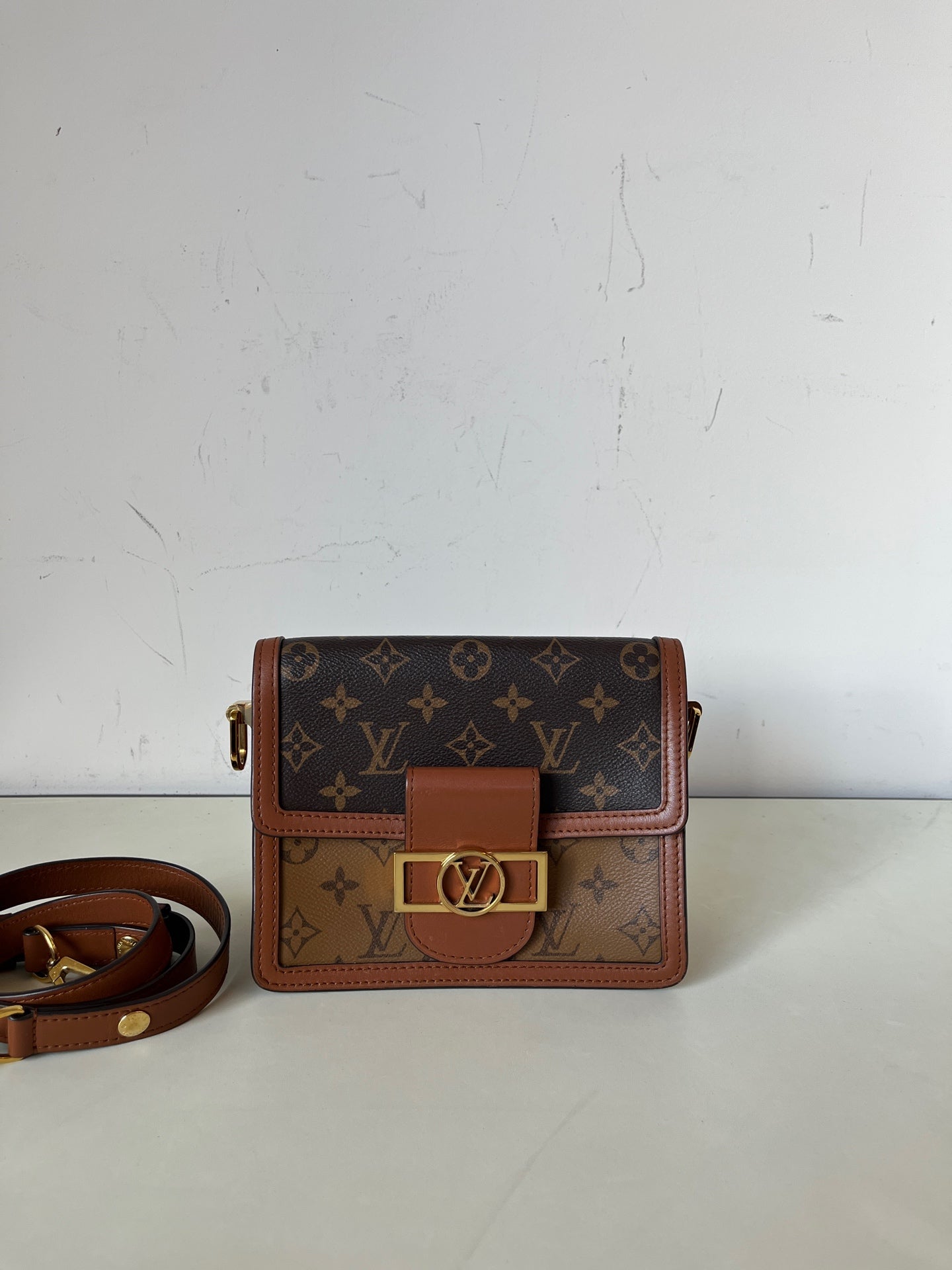 Louis Vuitton - Daphne - Leather - Brown - (Small)