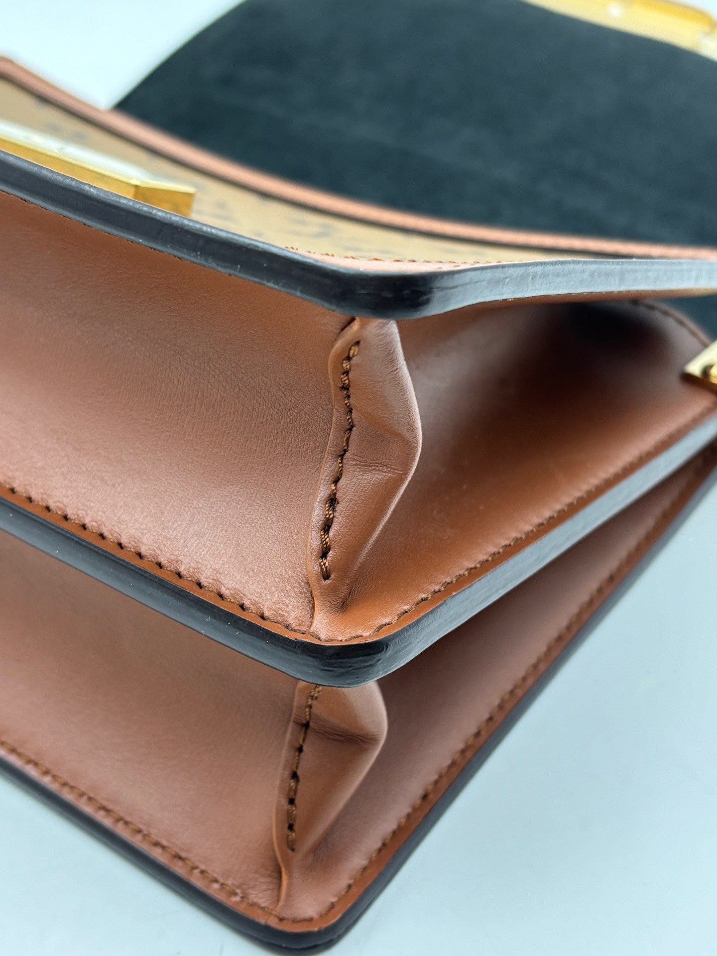 Louis Vuitton - Dauphine - Coated canvas with cowhide leather trim - Brown with Caramel trim - (Medium)