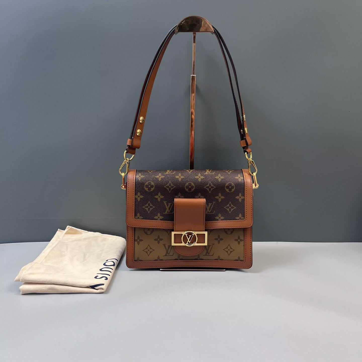Louis Vuitton - Dauphine - Coated Canvas with Leather Trim - Brown - (medium)