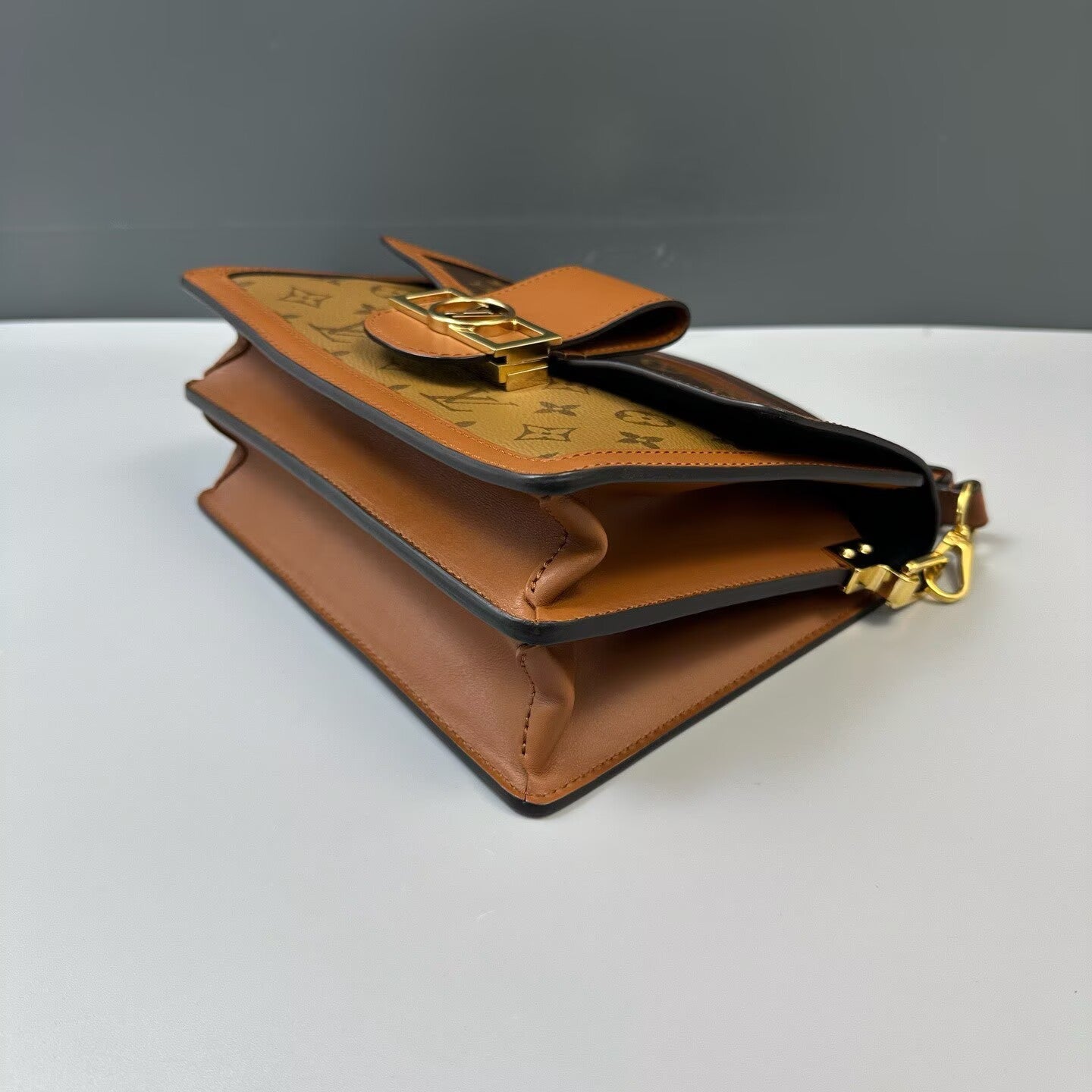 Louis Vuitton - Dauphine - Coated Canvas with Leather Trim - Brown - (medium)