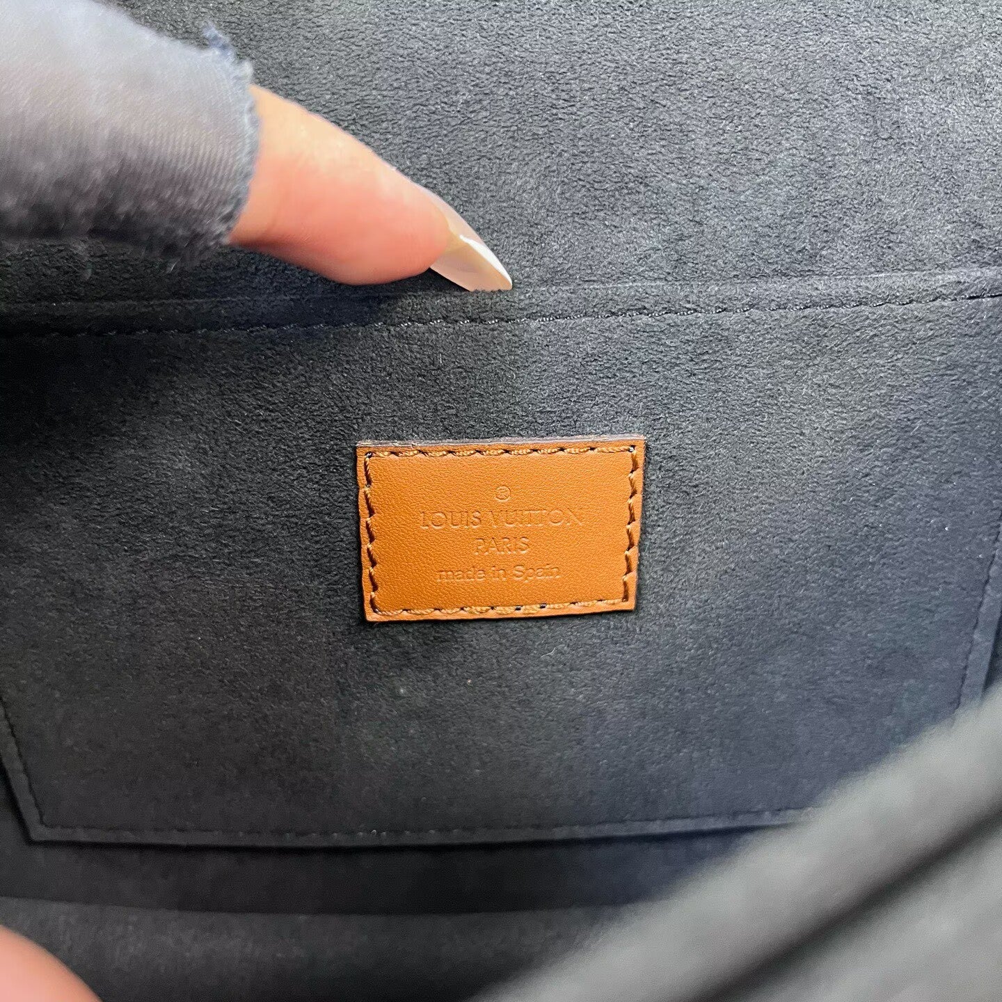 Louis Vuitton - Dauphine - Coated Canvas with Leather Trim - Brown - (medium)