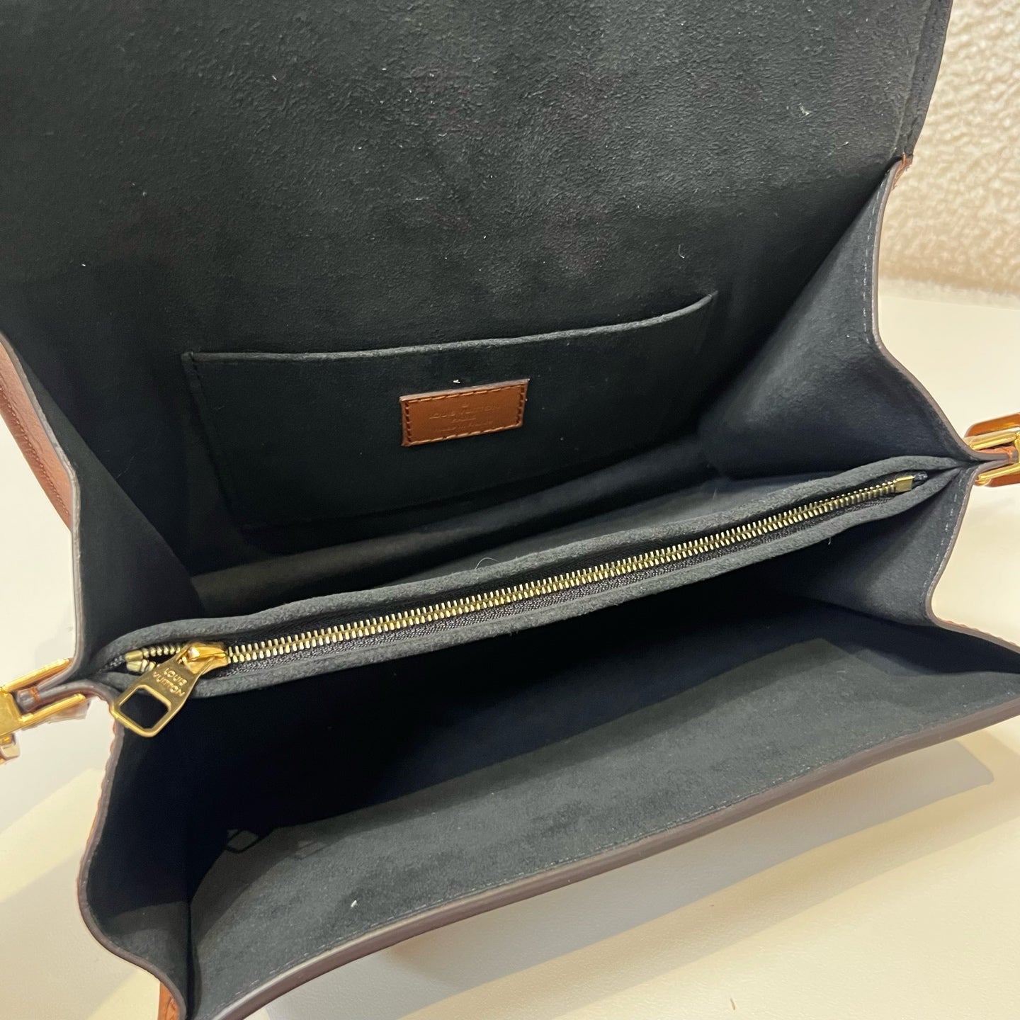 Louis Vuitton - Dauphine - Leather - Brown - (medium)