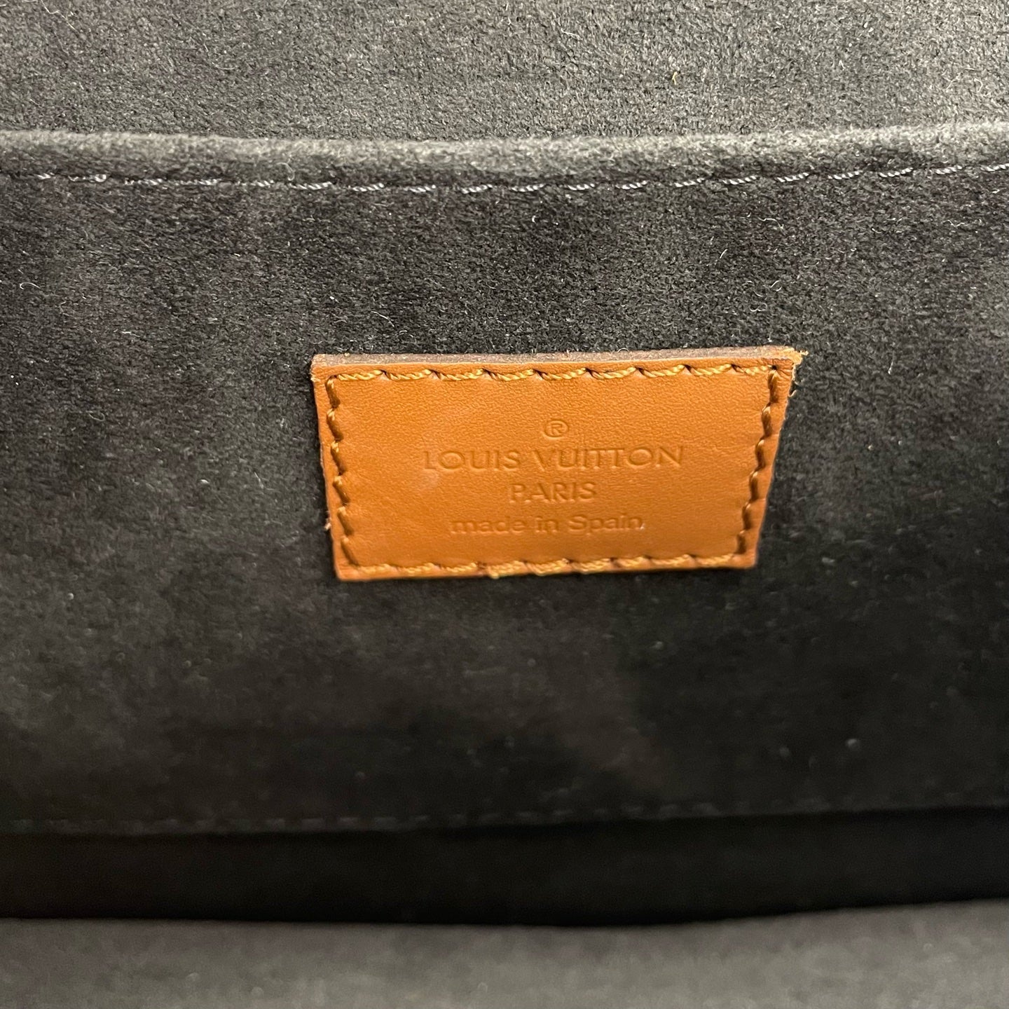 Louis Vuitton - Dauphine - Leather - Brown - (Medium)