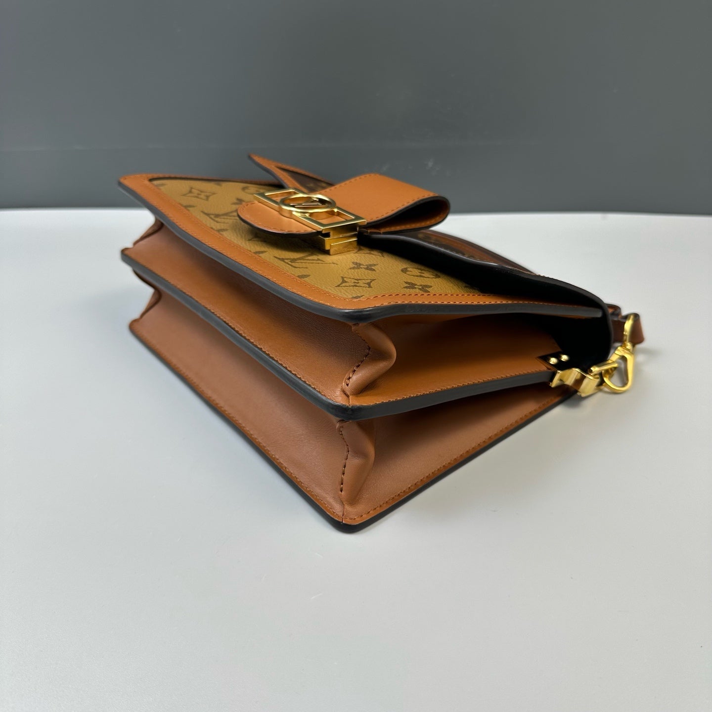 Louis Vuitton - Dauphine - Leather - Brown - (medium)