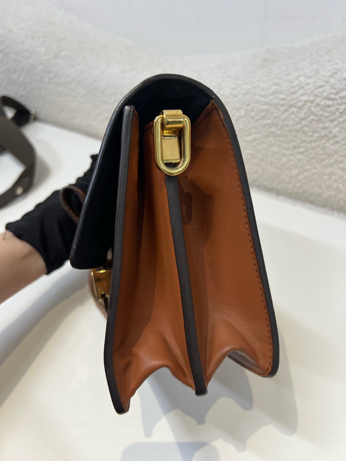Louis Vuitton - Dauphine - Leather - Brown - (medium)