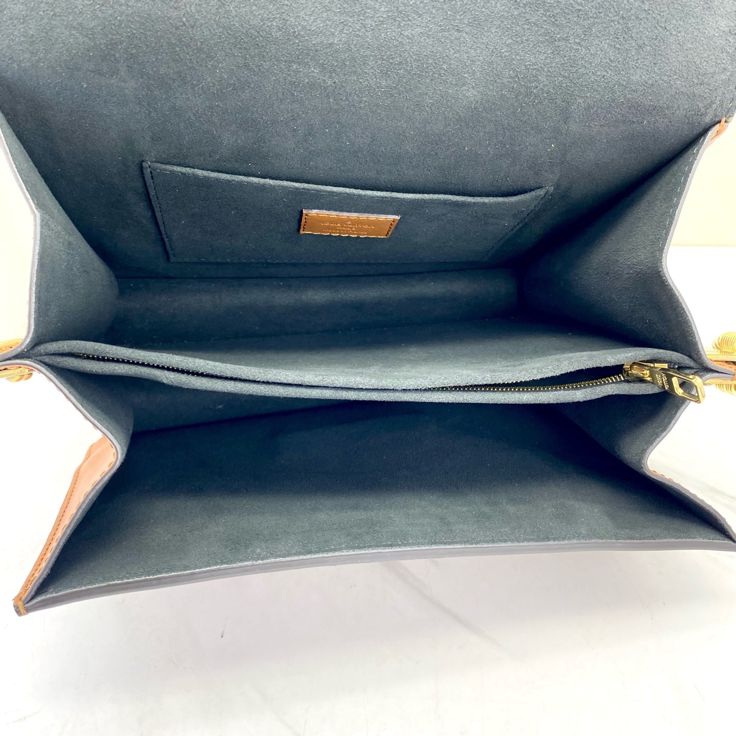 Louis Vuitton - Dauphine - Leather - Brown - (medium)