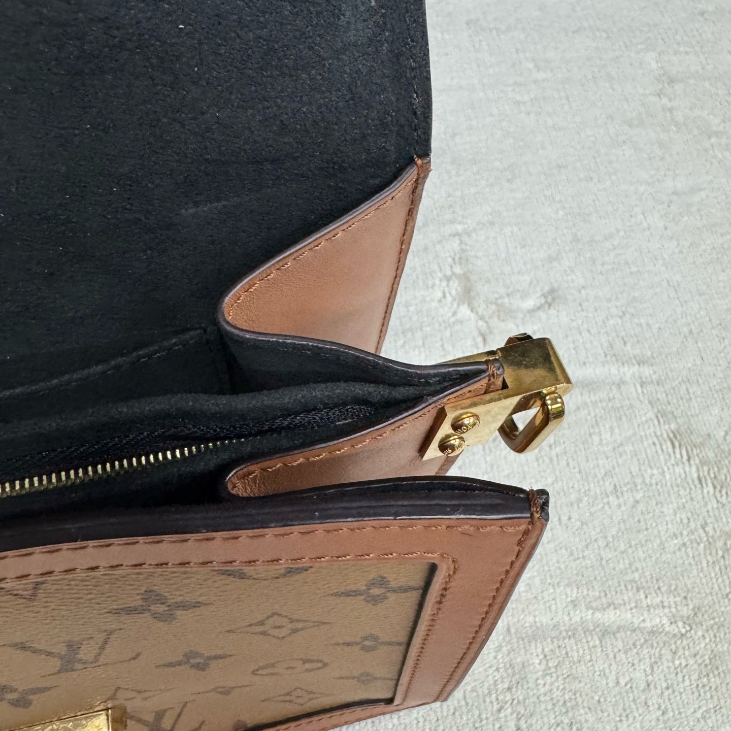 Louis Vuitton - Dauphine - Leather - Brown - (Medium)