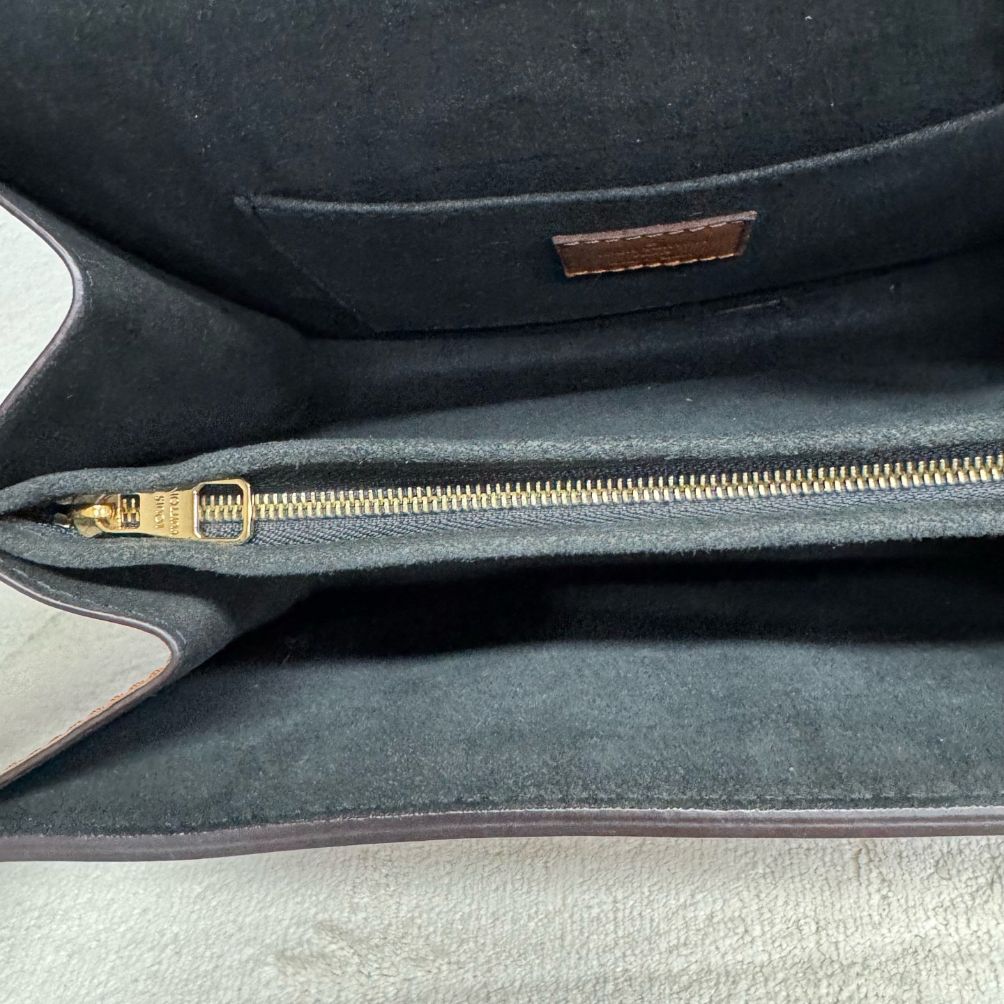 Louis Vuitton - Dauphine - Leather - Brown - (medium)