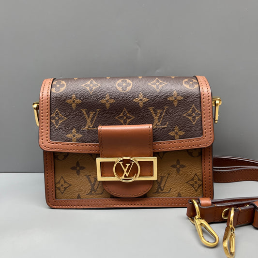 Louis Vuitton - Dauphine - Leather - Brown - (mini)