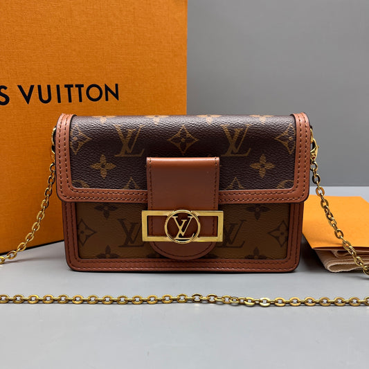 Louis Vuitton - Dauphine - Leather - Brown - (mini)