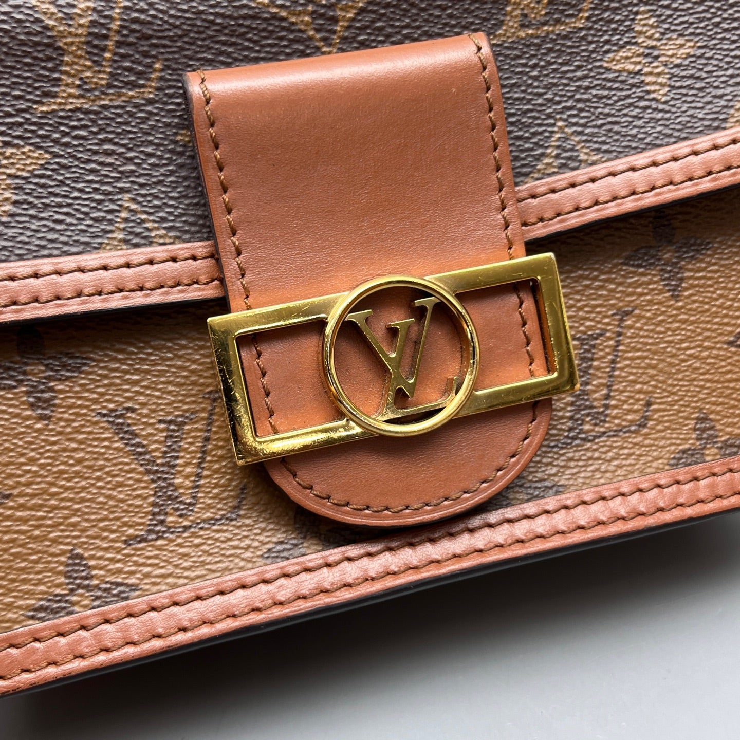 Louis Vuitton - Dauphine - Leather - Brown - (mini)