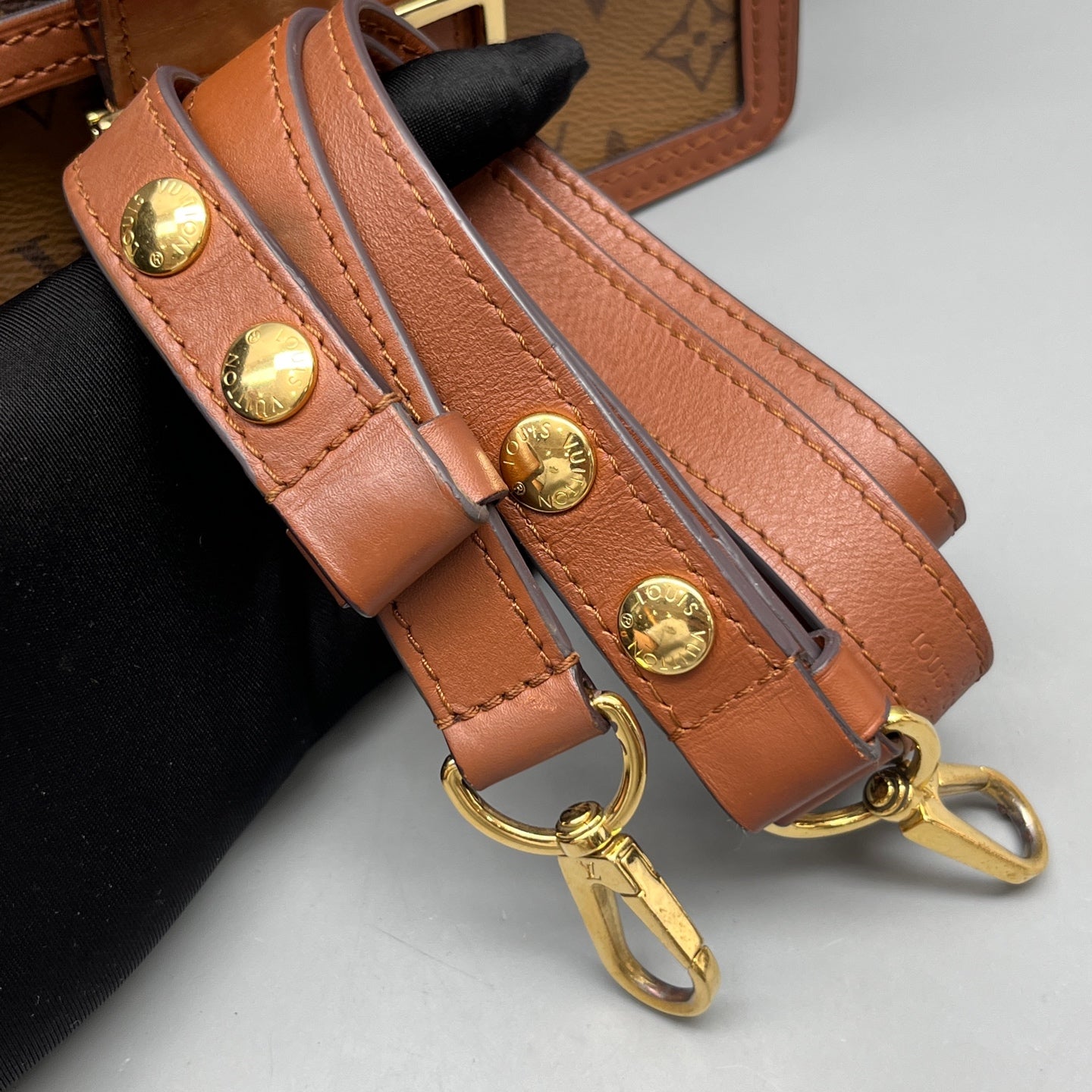 Louis Vuitton - Dauphine - Leather - Brown - (mini)