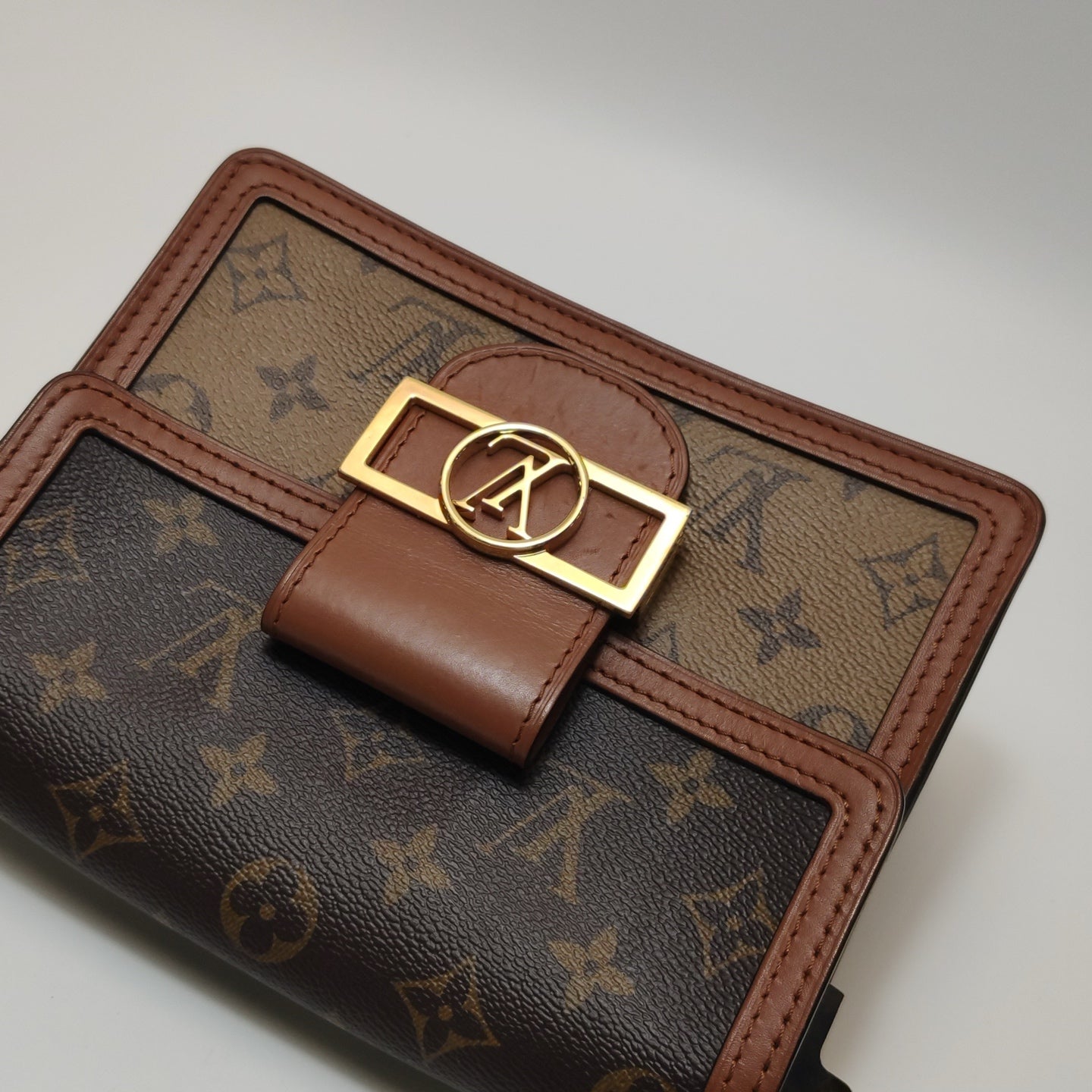 Louis Vuitton - Dauphine - Leather - Brown - (mini)