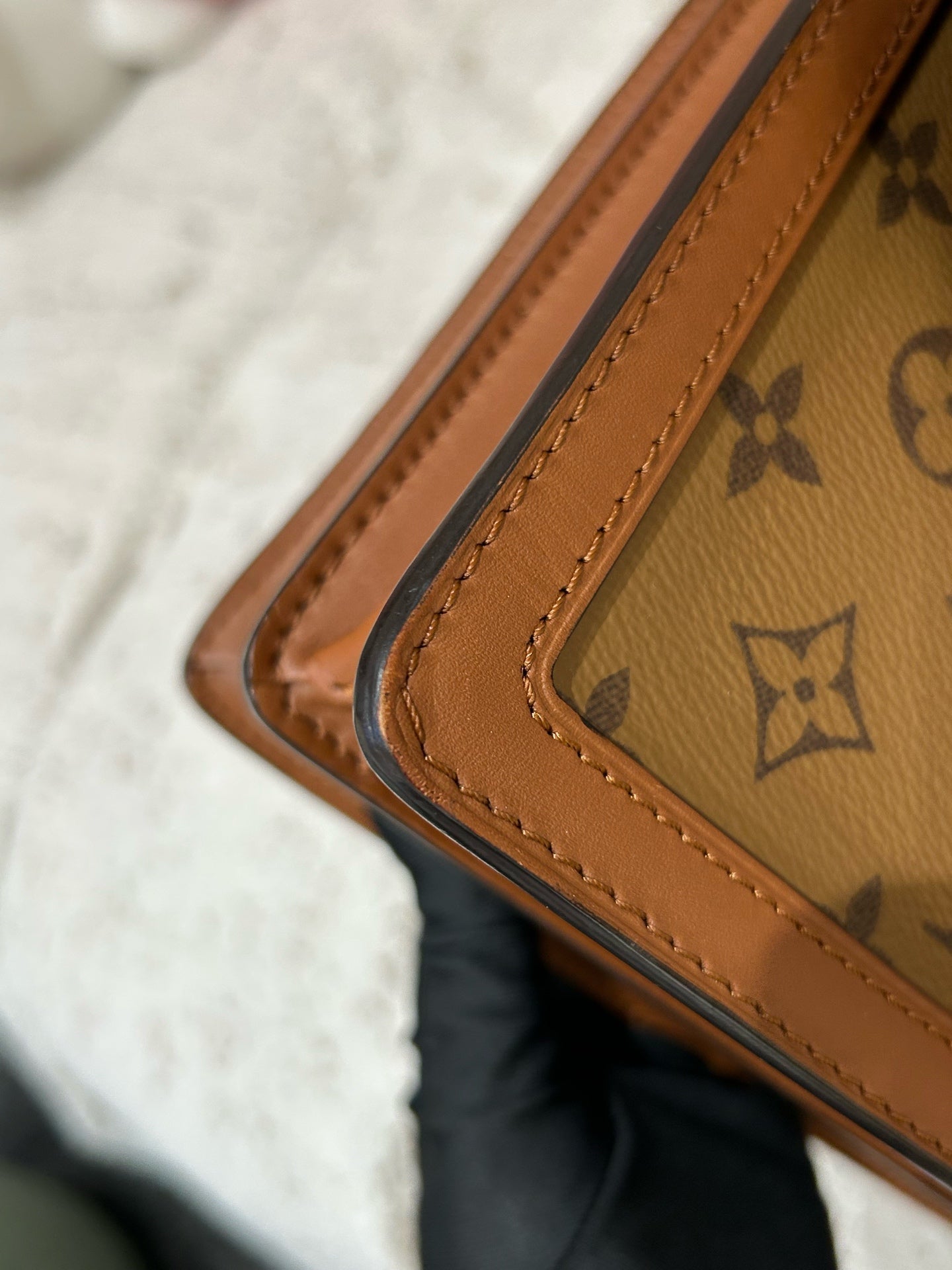 Louis Vuitton - Dauphine - Leather - Brown - (mini)
