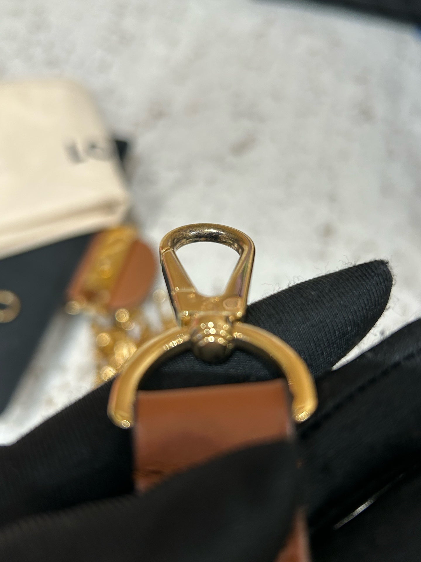 Louis Vuitton - Dauphine - Leather - Brown - (mini)