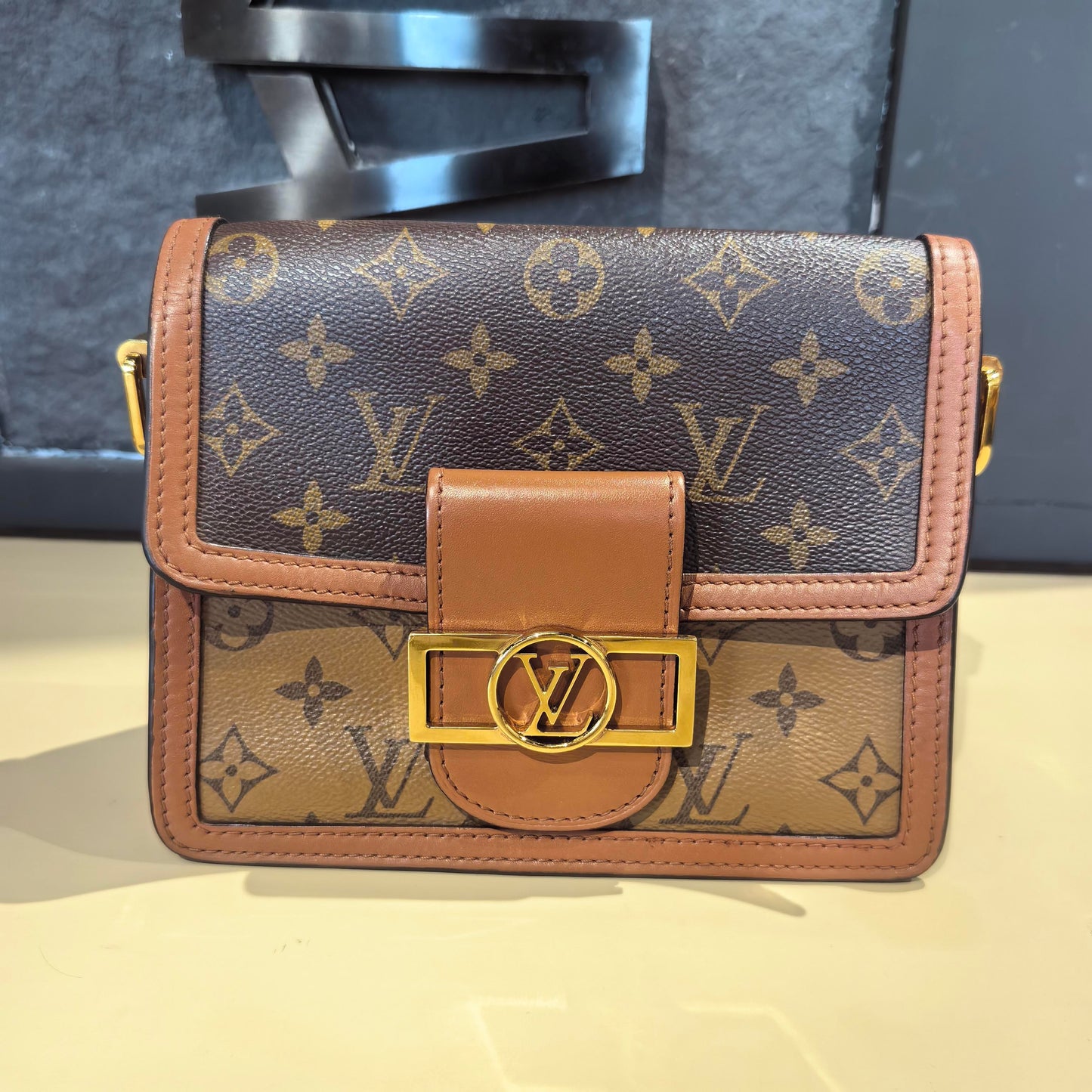 Louis Vuitton - Dauphine - Leather - Brown - (small)