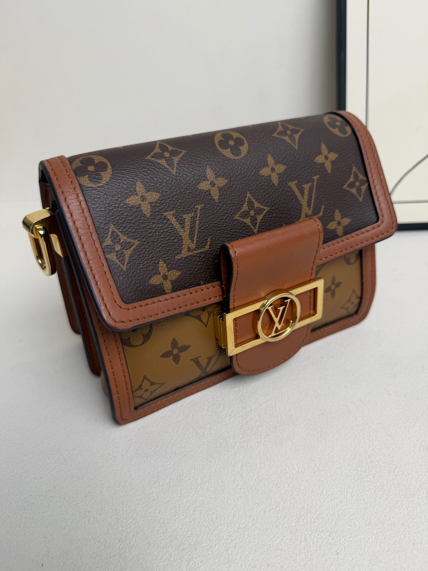 Louis Vuitton - Dauphine - Leather - Brown - (Small)