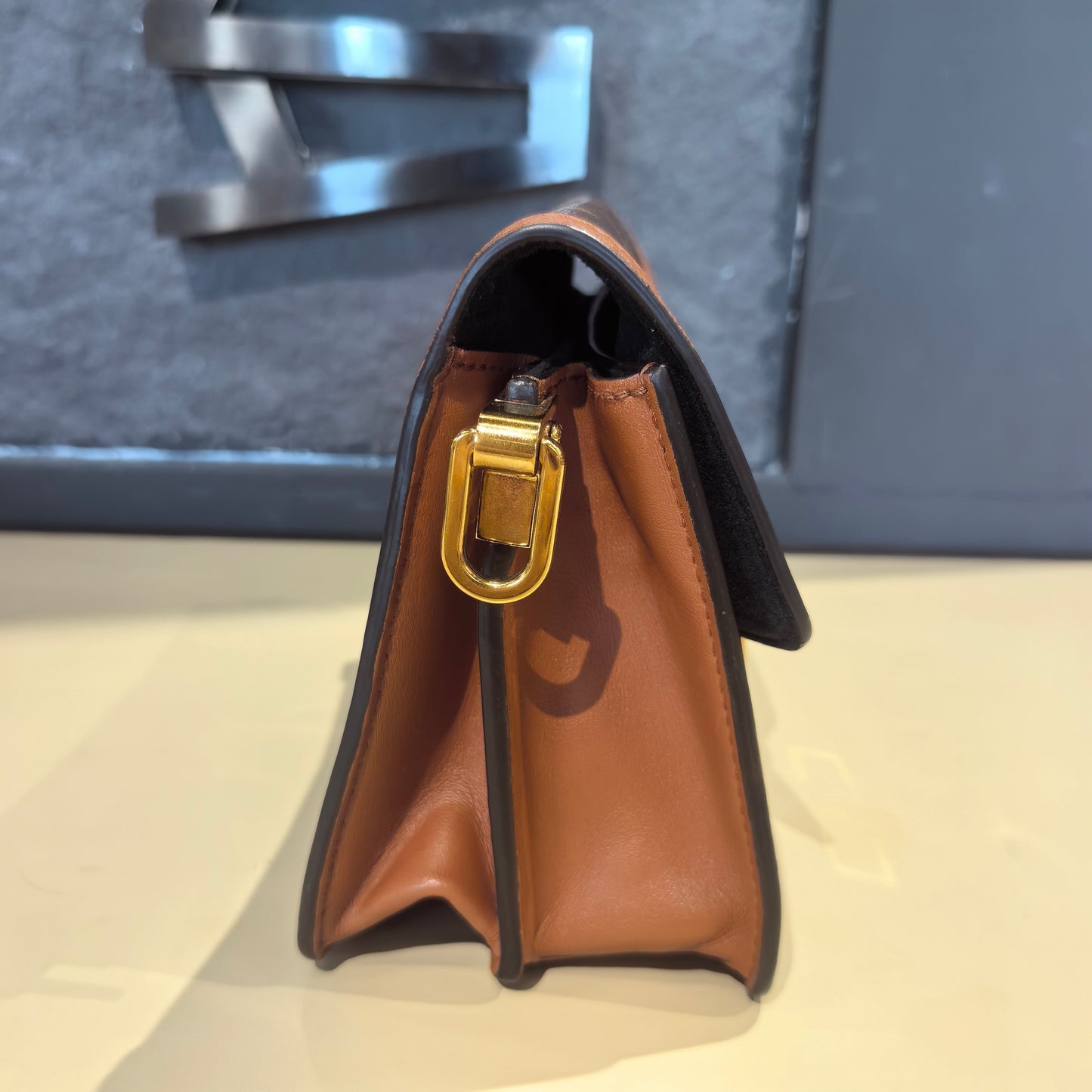 Louis Vuitton - Dauphine - Leather - Brown - (small)