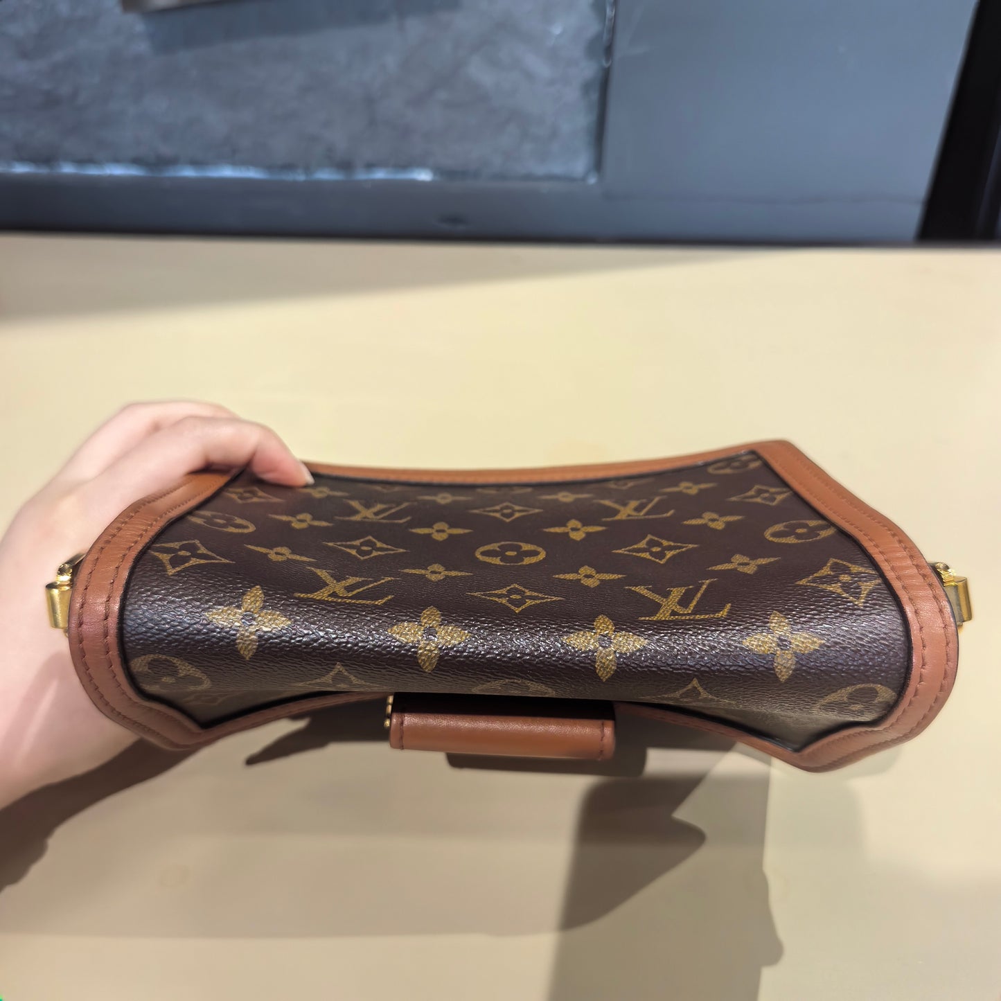 Louis Vuitton - Dauphine - Leather - Brown - (small)