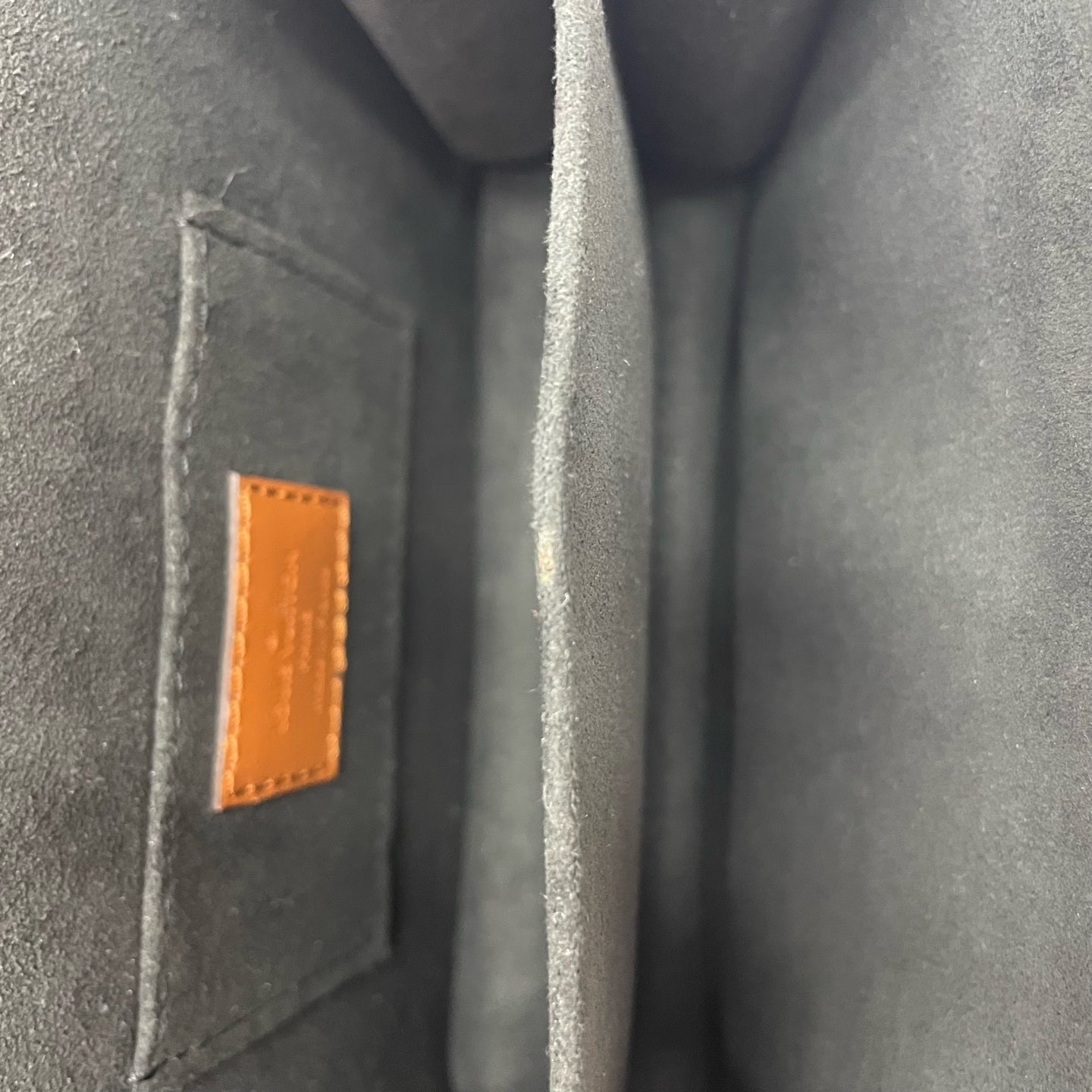 Louis Vuitton - Dauphine - Leather - Brown - (small)