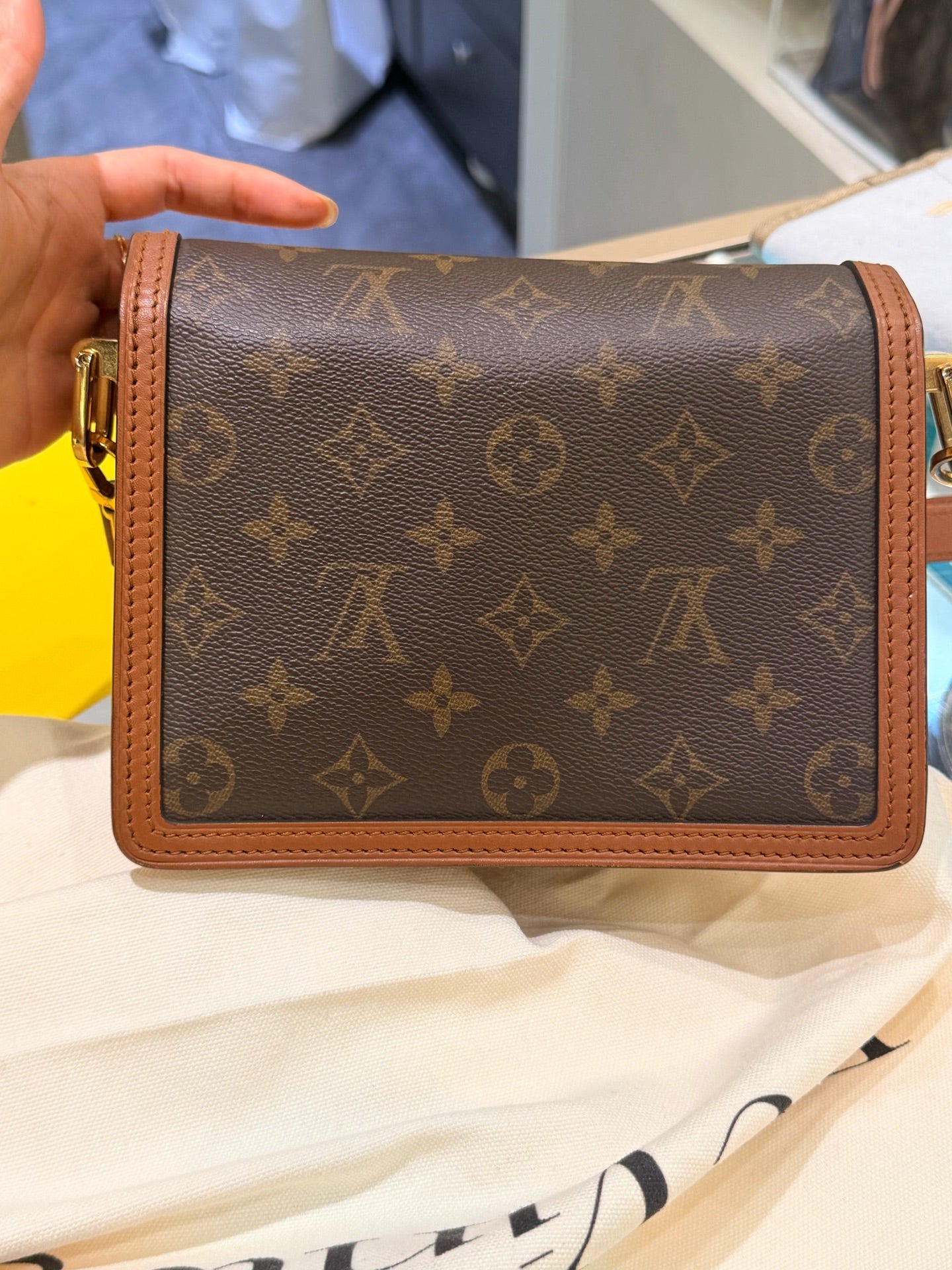 Louis Vuitton - Dauphine - Leather - Brown - (small)