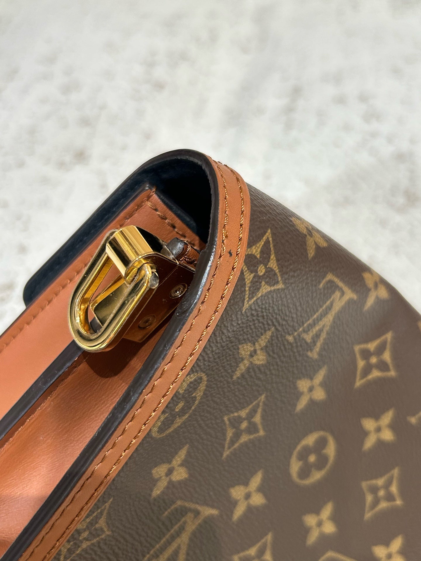 Louis Vuitton - Dauphine - Leather - Brown - (small)