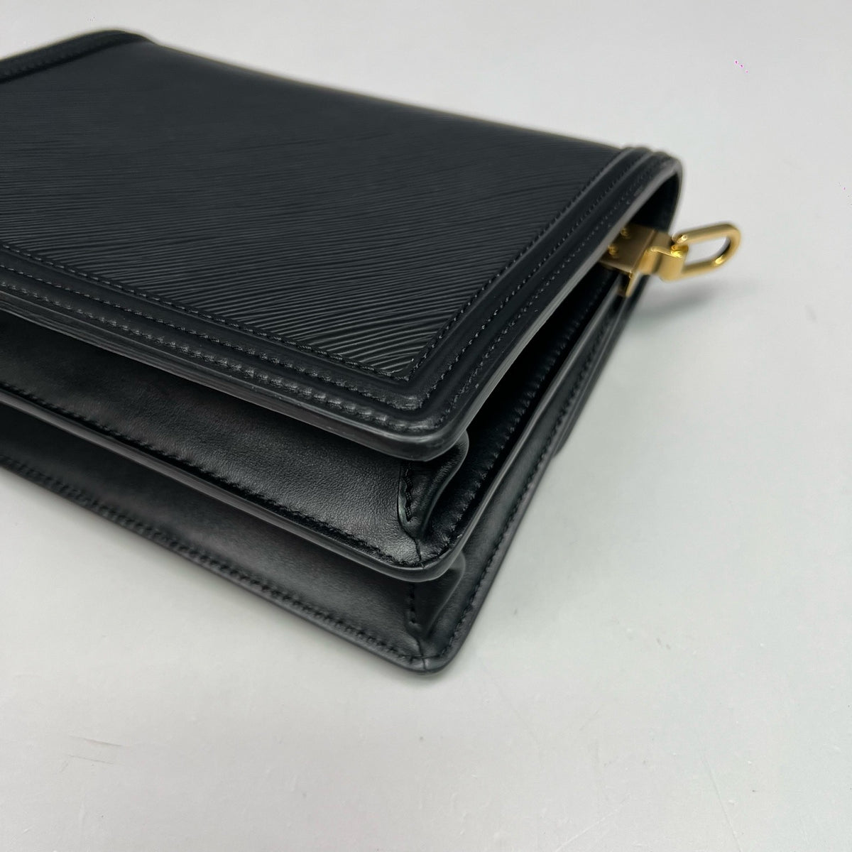 Louis Vuitton - Dauphine Medium - Leather - Black - (Medium)
