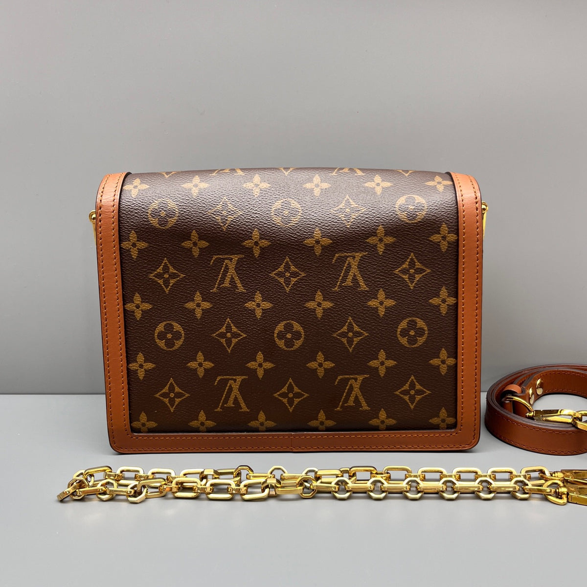 Louis Vuitton - Dauphine Messenger Bag - Leather - Brown - (medium)