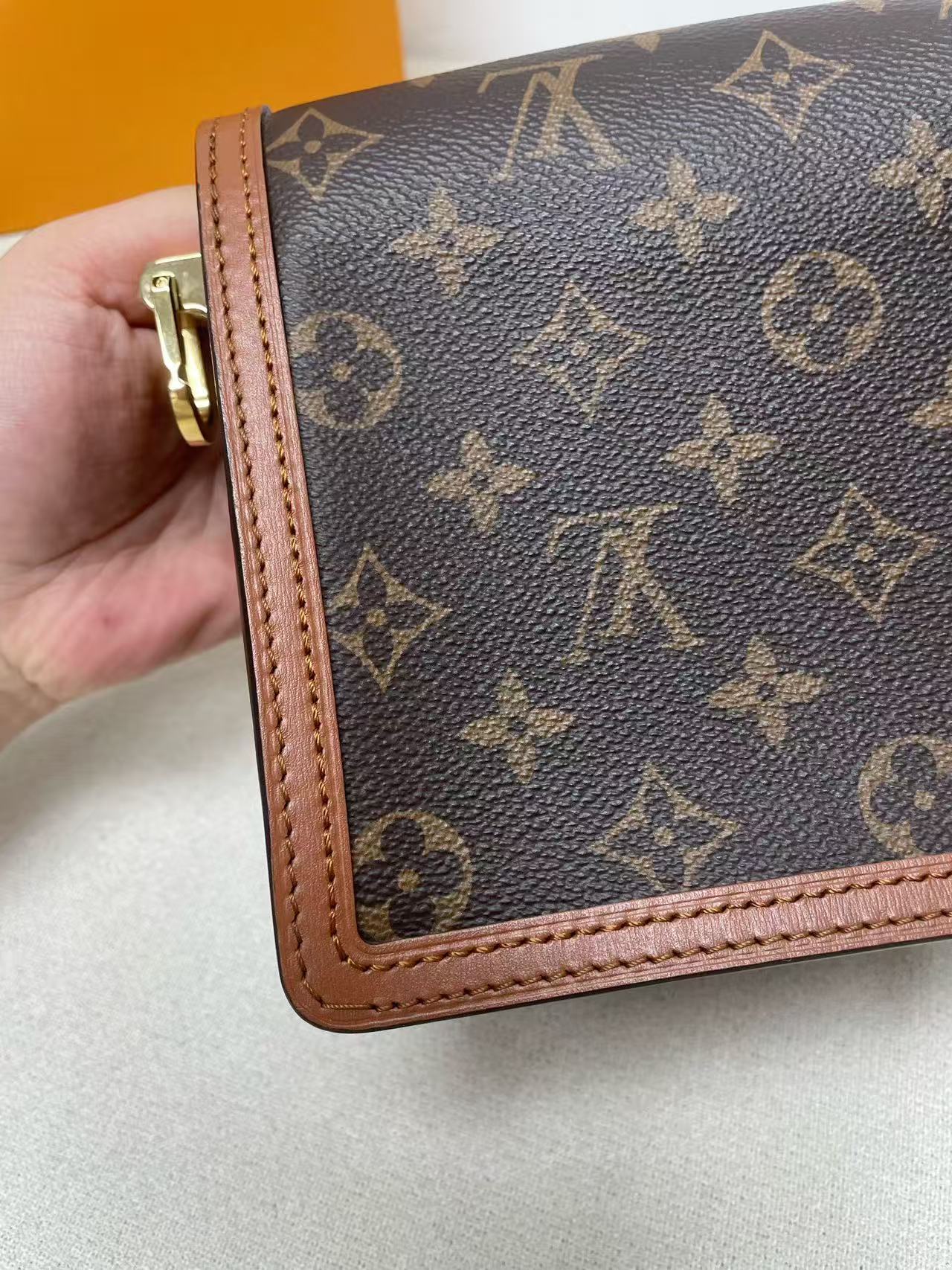 Louis Vuitton - Dauphine Mini - Monogram coated canvas with calfskin leather trim and microfiber lining - Brown with tan leather trim and gold-tone hardware - (mini)