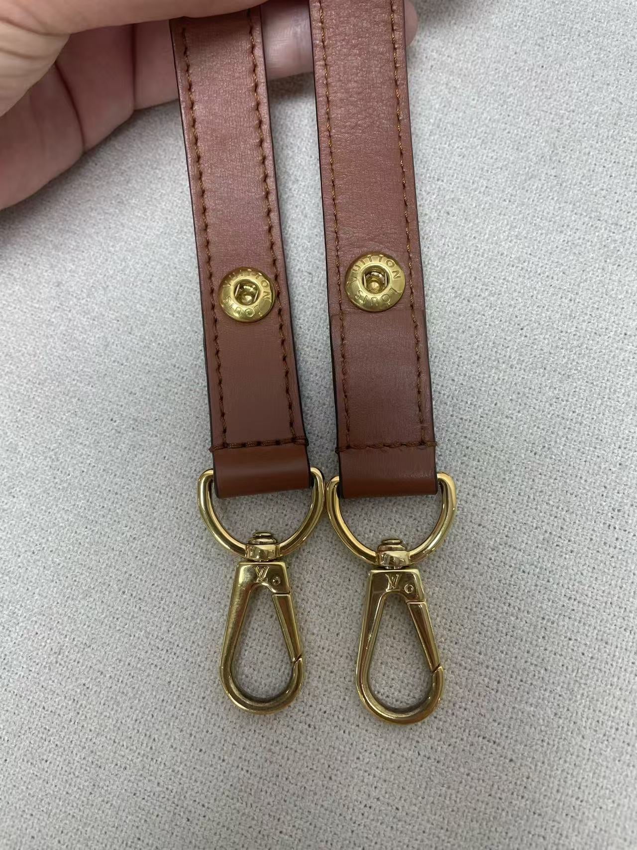 Louis Vuitton - Dauphine Mini - Monogram coated canvas with calfskin leather trim and microfiber lining - Brown with tan leather trim and gold-tone hardware - (mini)