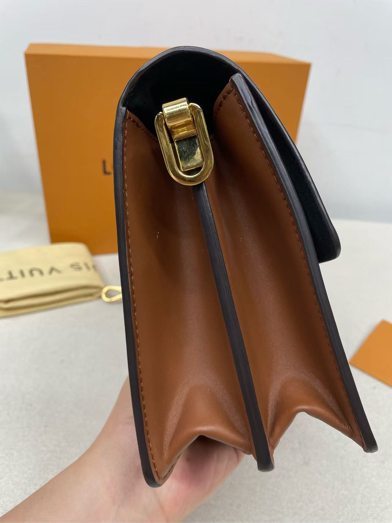Louis Vuitton - Dauphine MM - Monogram canvas and leather - Brown - (medium)
