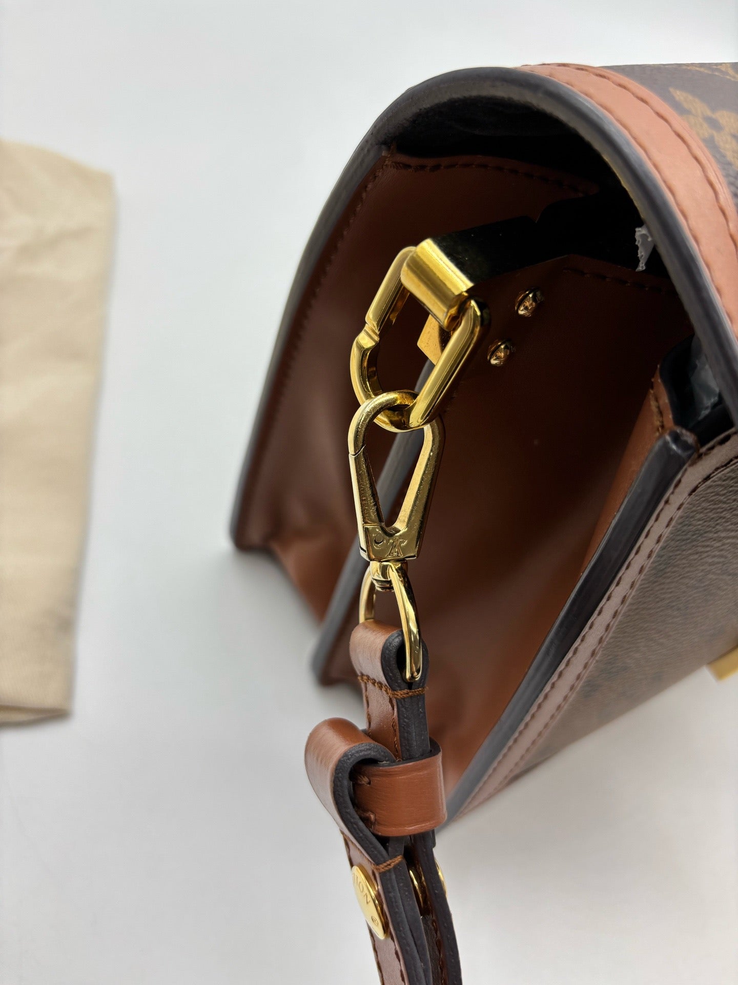 Louis Vuitton - Dauphine MM - Synthetic - Brown - (medium)