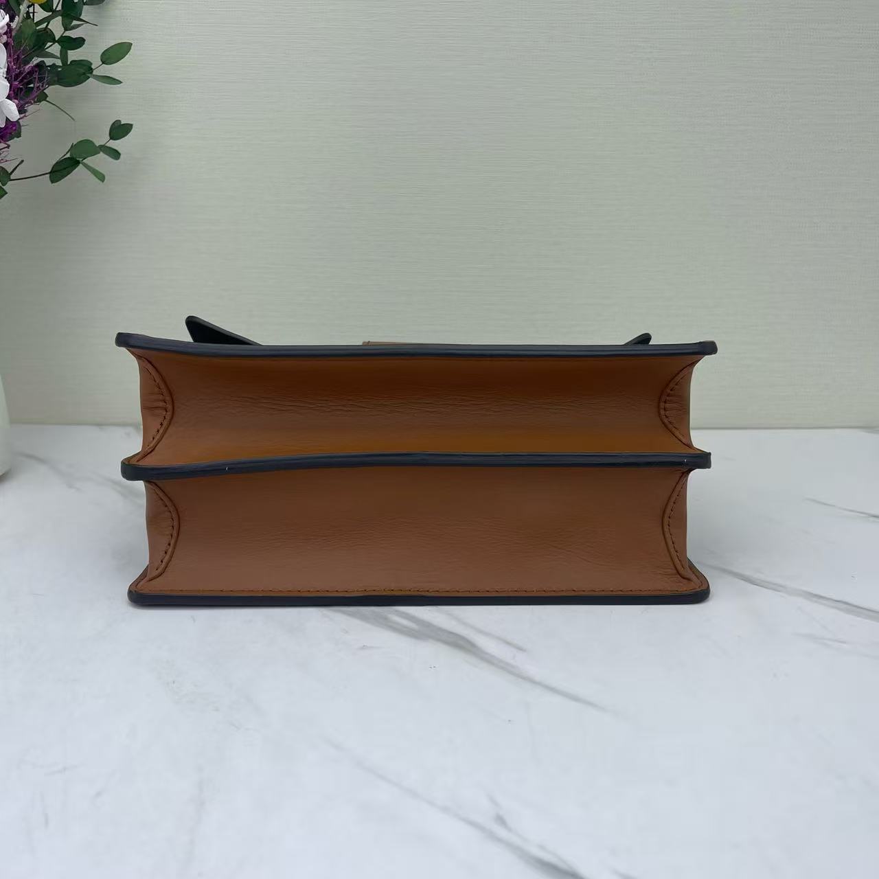 Louis Vuitton - Dauphine - Monogram coated canvas with calfskin leather trim - Brown - (medium)