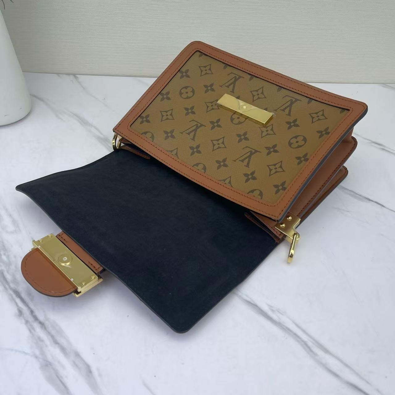 Louis Vuitton - Dauphine - Monogram coated canvas with calfskin leather trim - Brown - (medium)