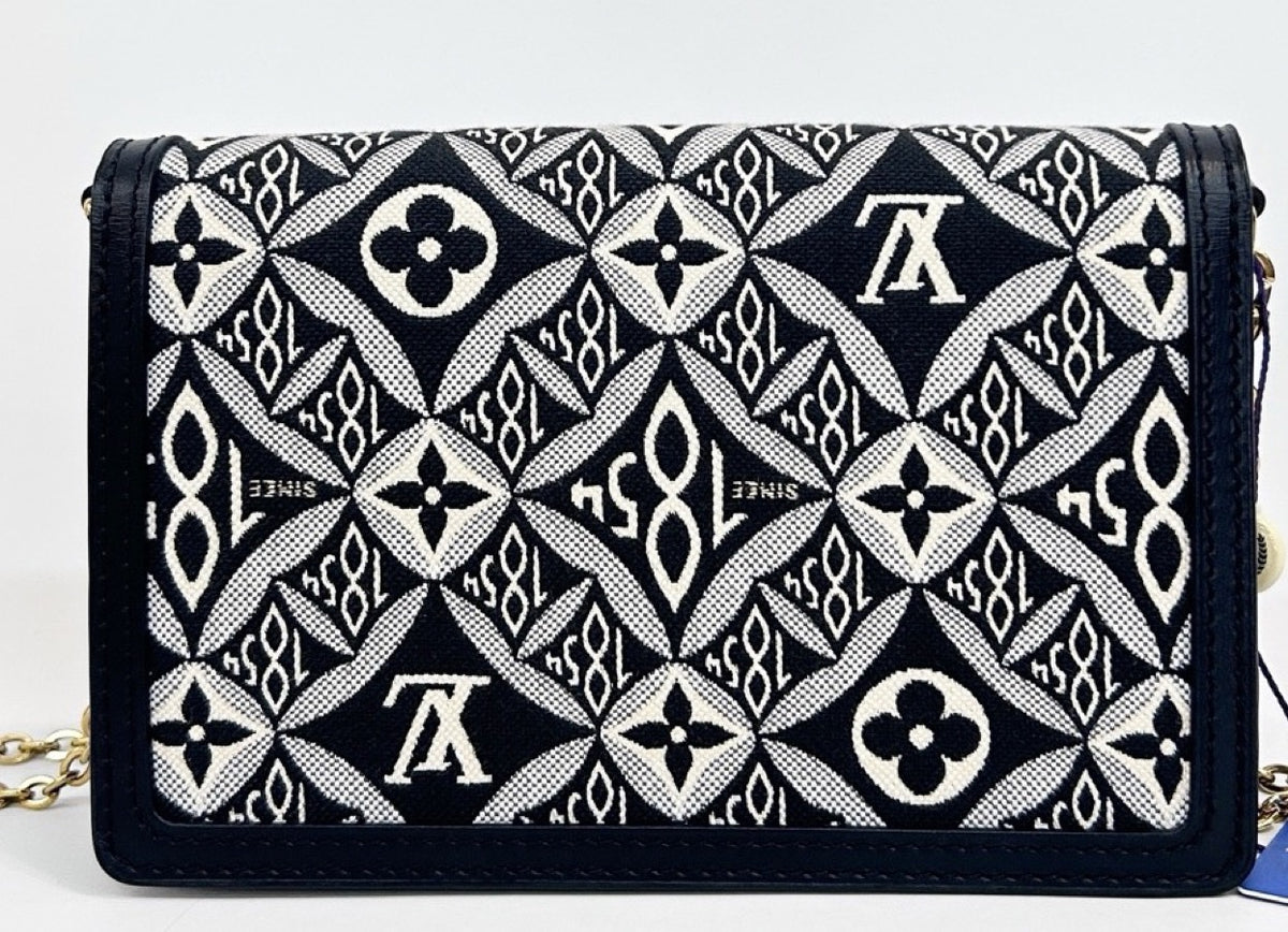 Louis Vuitton - Dauphine WOC - Cloth - Black - (mini)