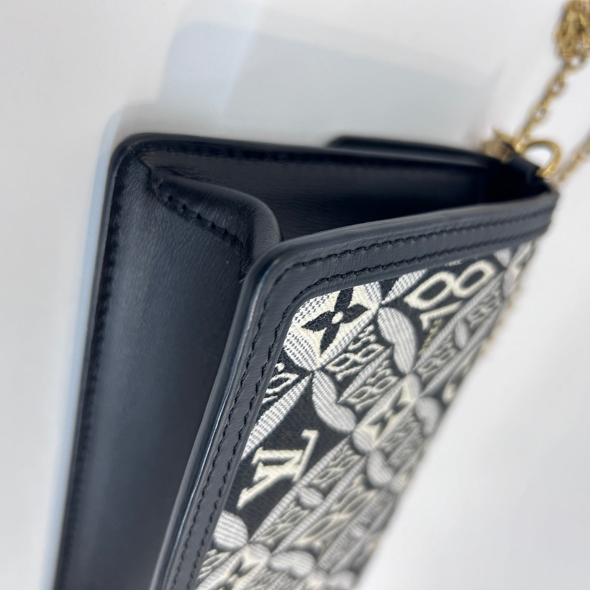 Louis Vuitton - Dauphine WOC - Cloth - Black - (mini)