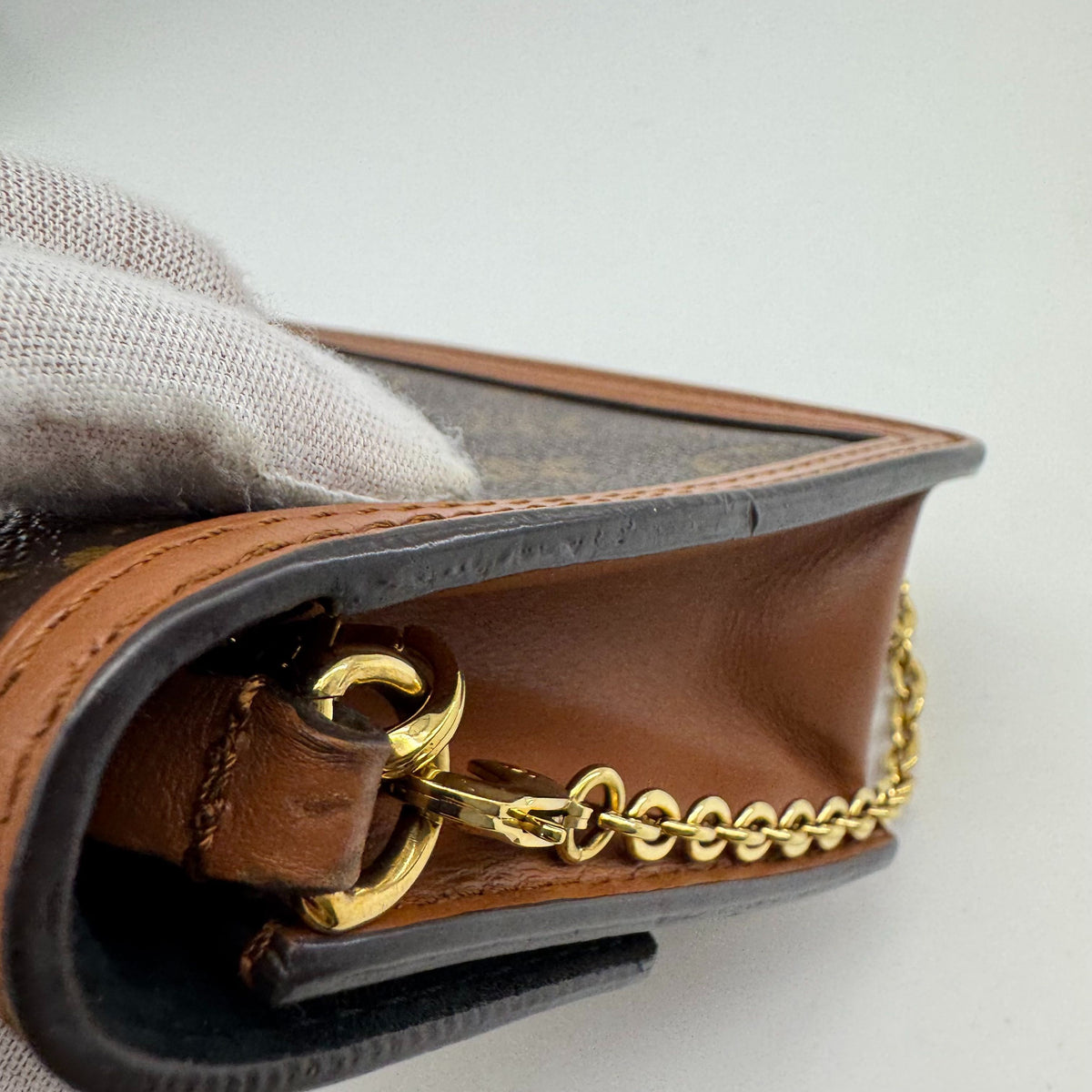 Louis Vuitton - Dauphine WOC - Leather - Brown - (mini)