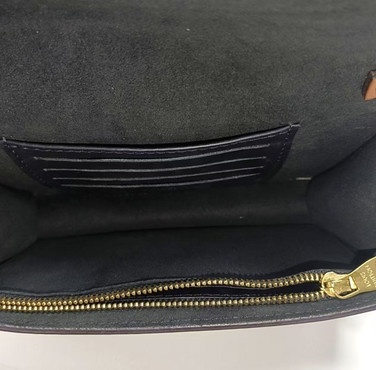 Louis Vuitton - Dauphine WOC - Monogram and Monogram Reverse coated canvas with leather trim - Brown - (mini)