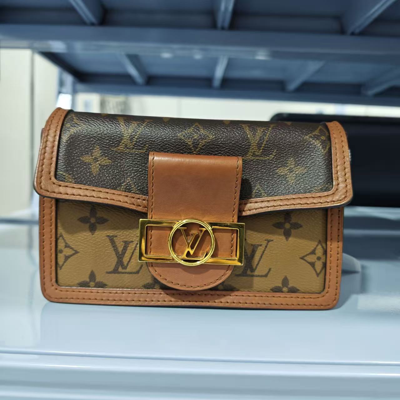 Louis Vuitton - Dauphine WOC (Wallet on Chain) - Monogram coated canvas with smooth calfskin leather trim - Brown with Caramel trim and Gold-Tone Hardware - (Mini)