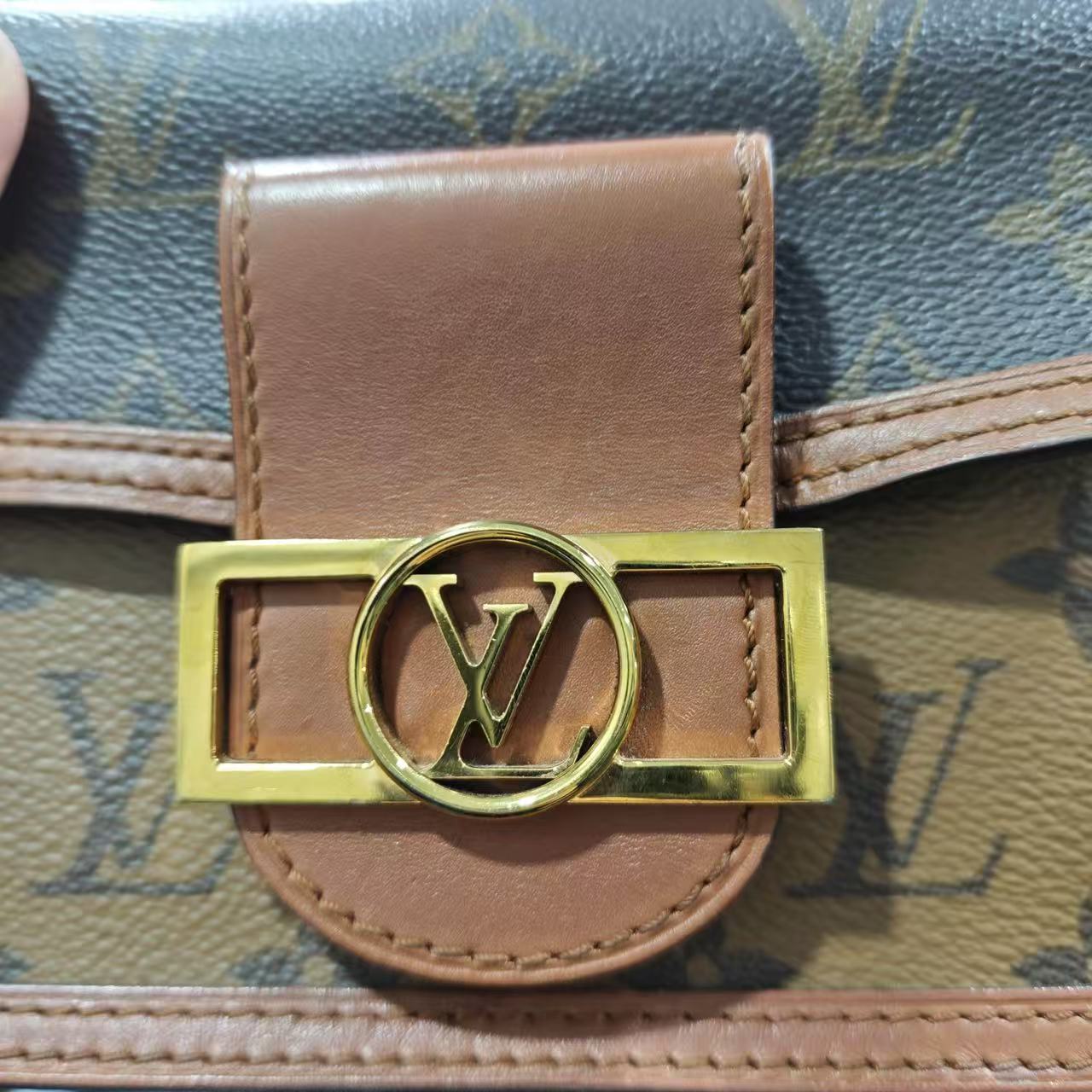 Louis Vuitton - Dauphine WOC (Wallet on Chain) - Monogram coated canvas with smooth calfskin leather trim - Brown with Caramel trim and Gold-Tone Hardware - (Mini)