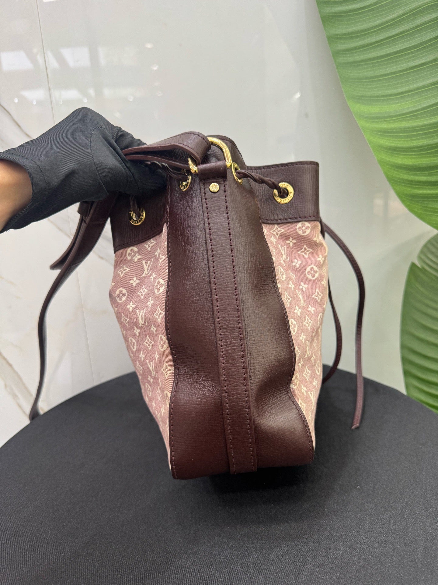 Louis Vuitton - Denim Monogram Bucket Bag - Denim - Jeans - Pink - (medium)