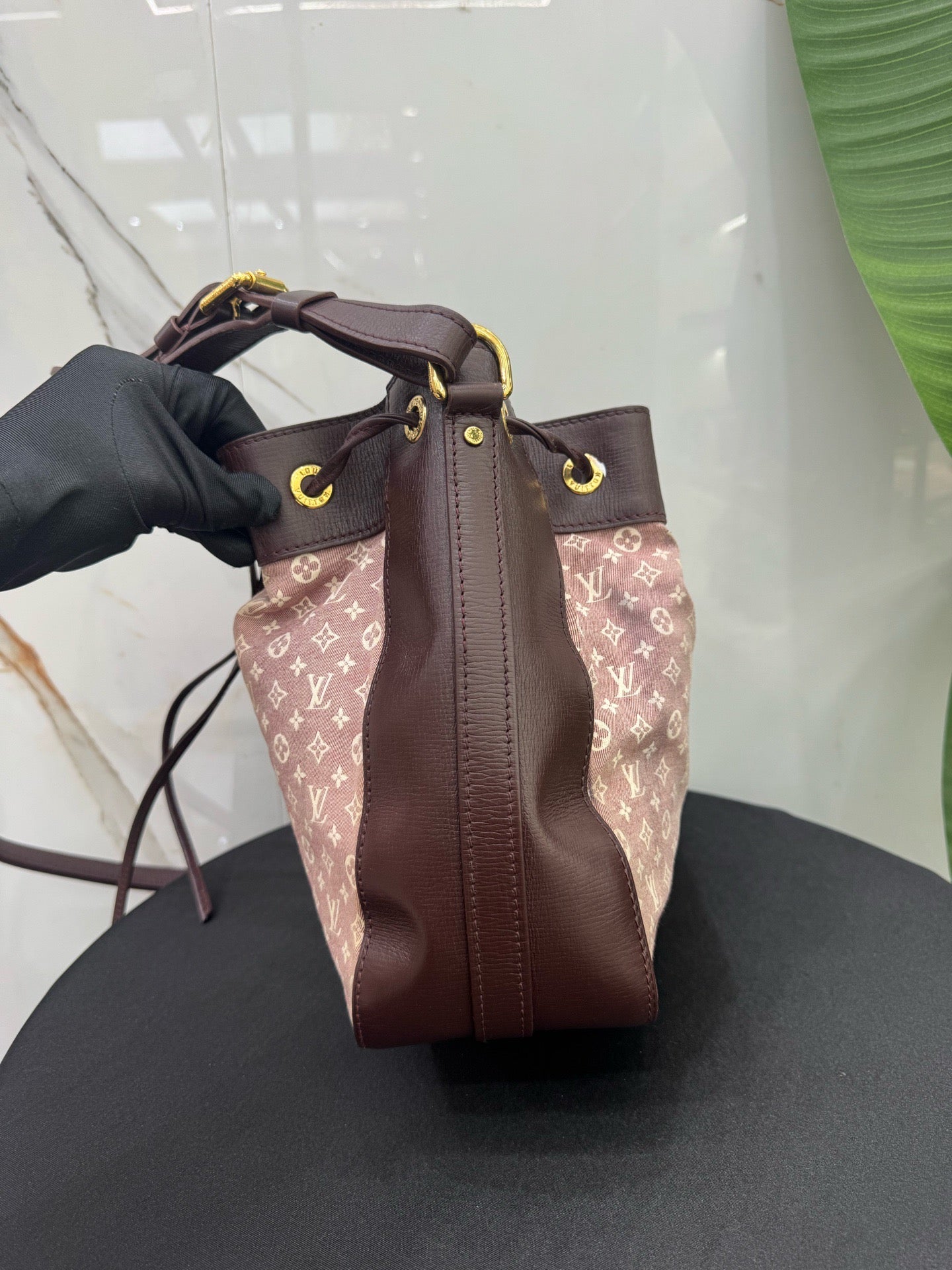Louis Vuitton - Denim Monogram Bucket Bag - Denim - Jeans - Pink - (medium)